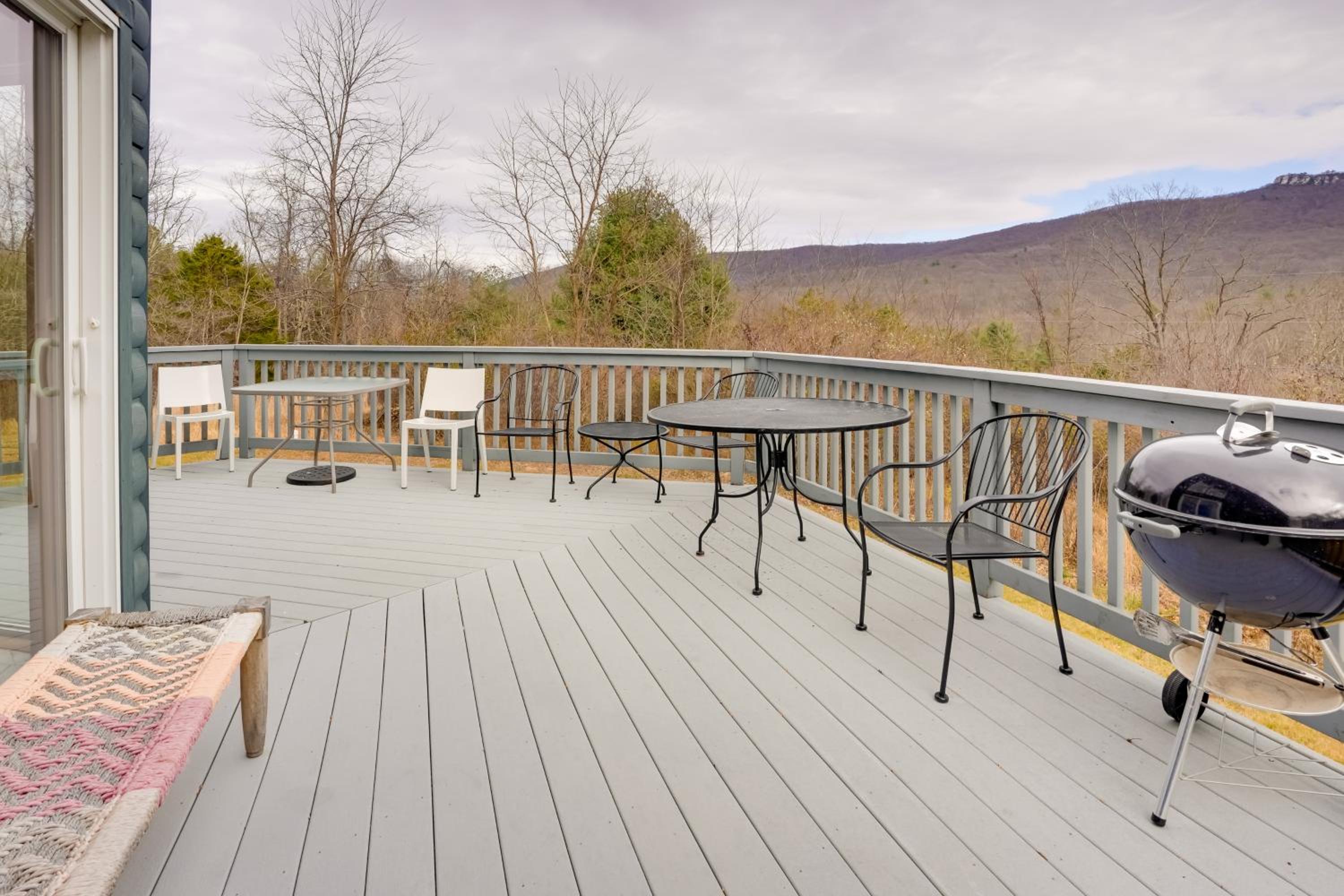 Trails and Streams On-Site Wardensville Escape!