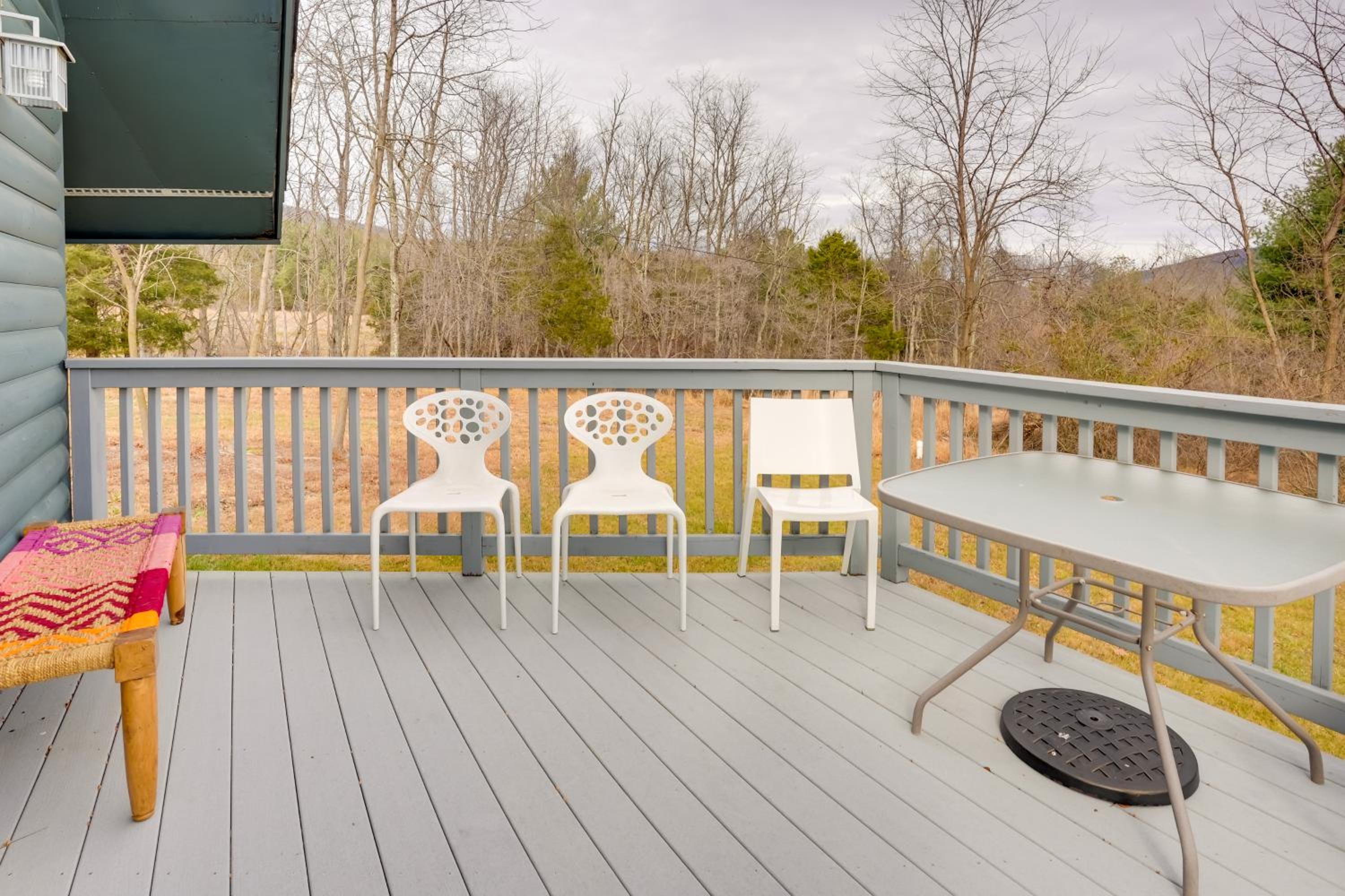 Trails and Streams On-Site Wardensville Escape!