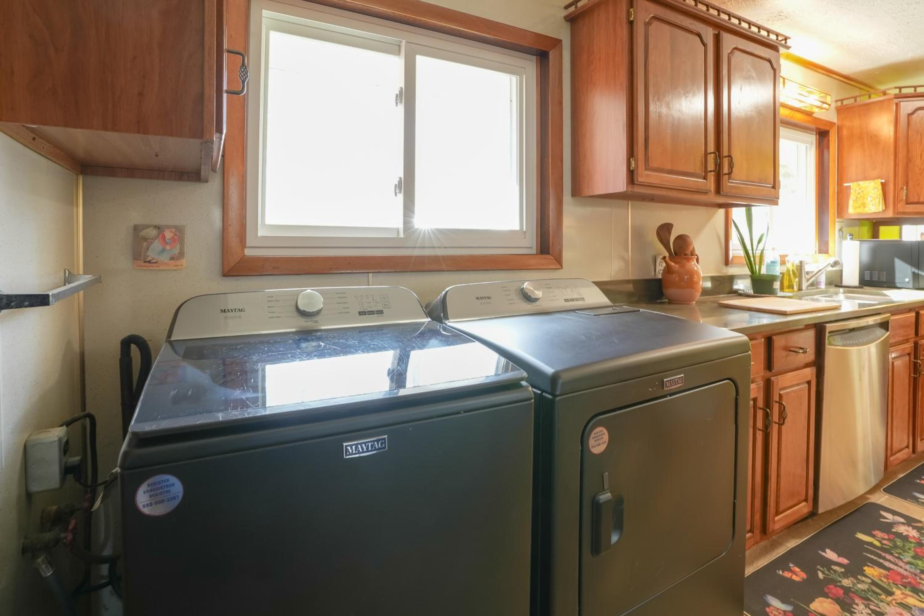 Hike and Ski Scenic Group Retreat in Wardensville