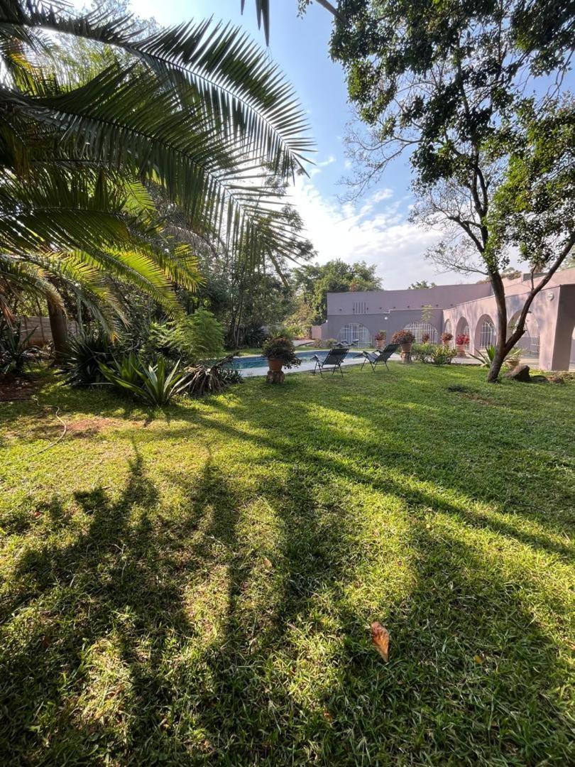 Peaceful 4-Bedroom Retreat with Lush Gardens Pool – Highlands - 2346