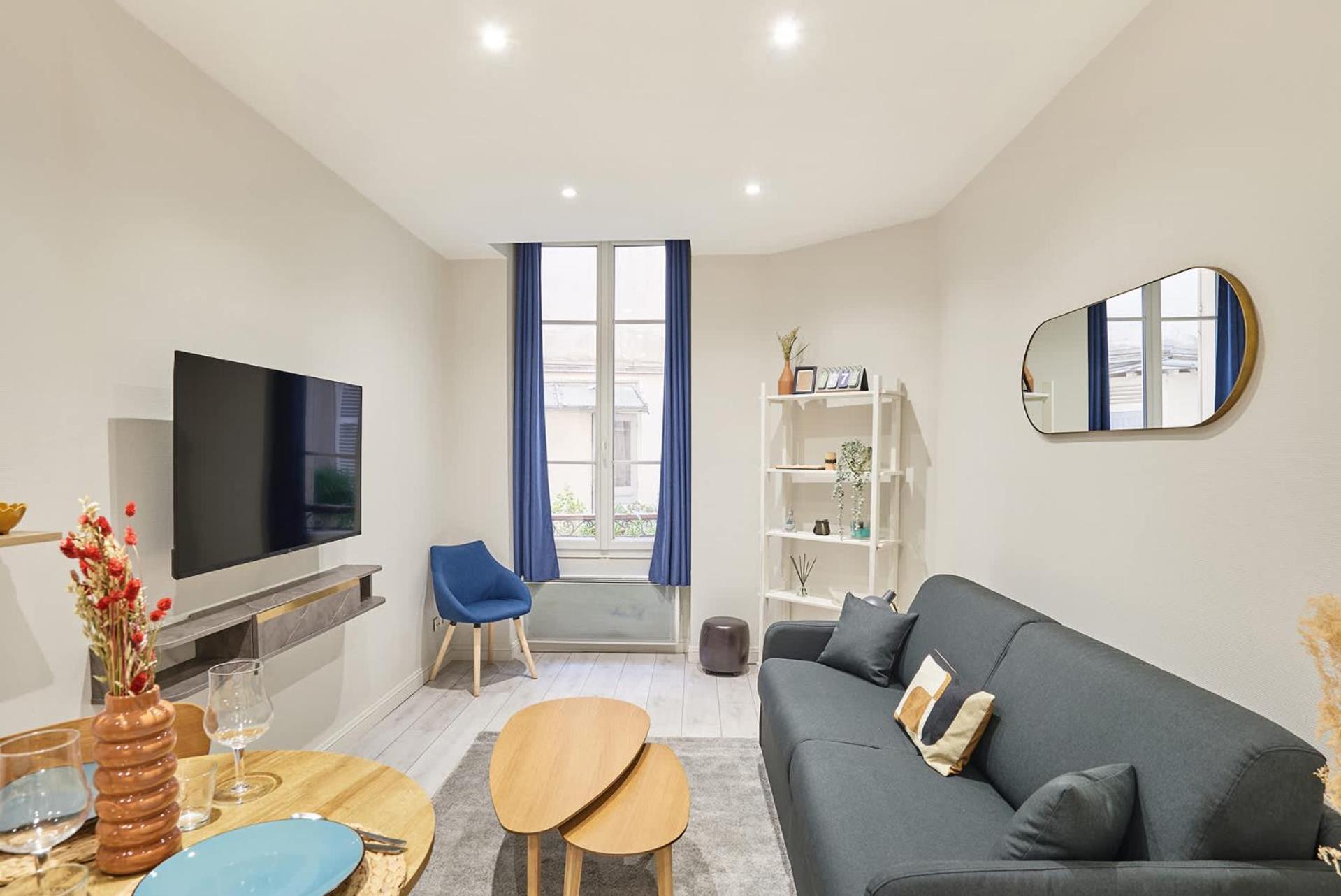 Spacious Studio Sacré Coeur Montmartre