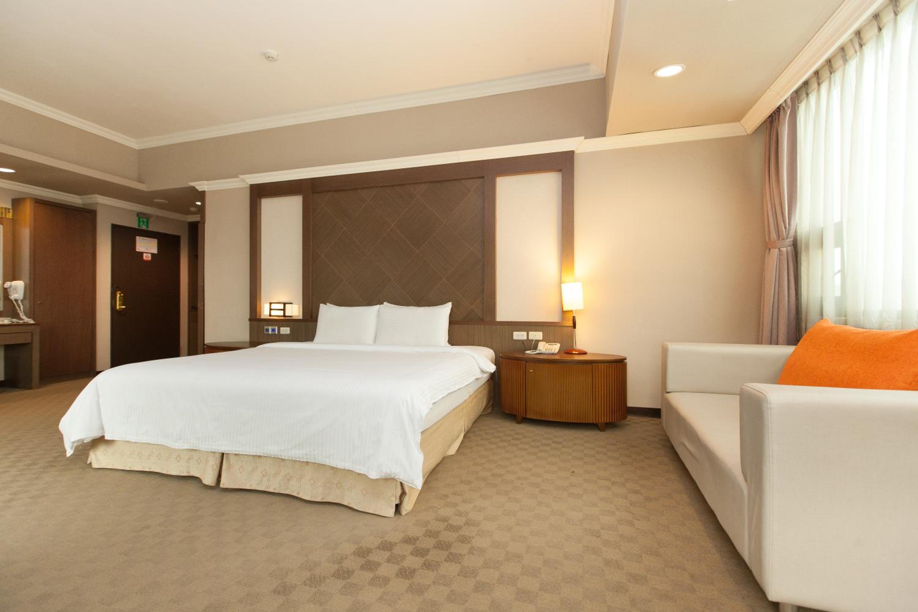 Hub Hotel Chiayi