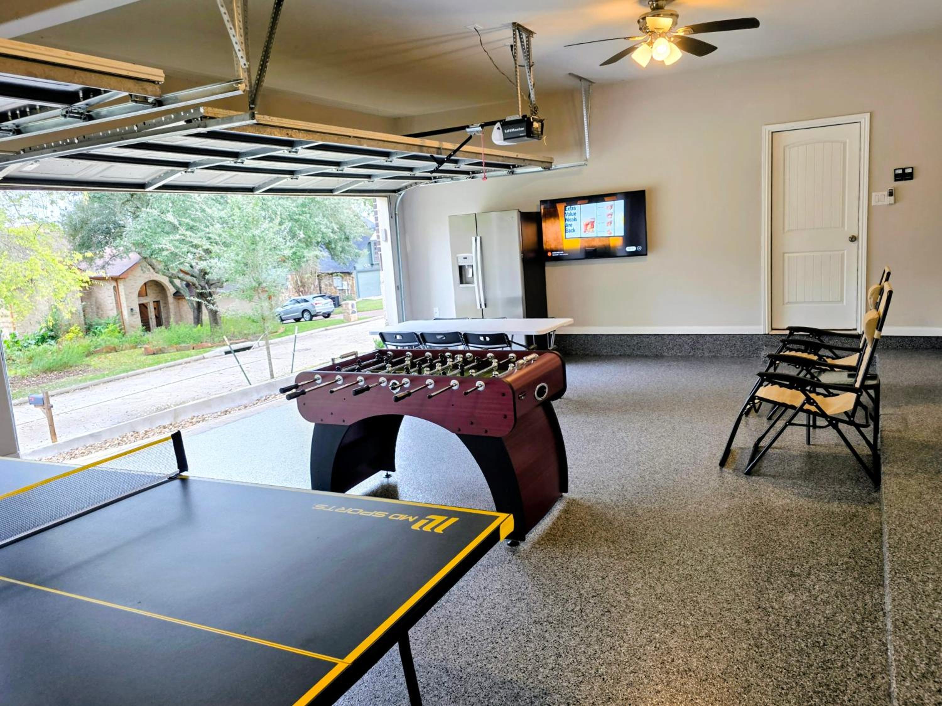 Lake Conroe Home with Resort-Style Perks and Patio