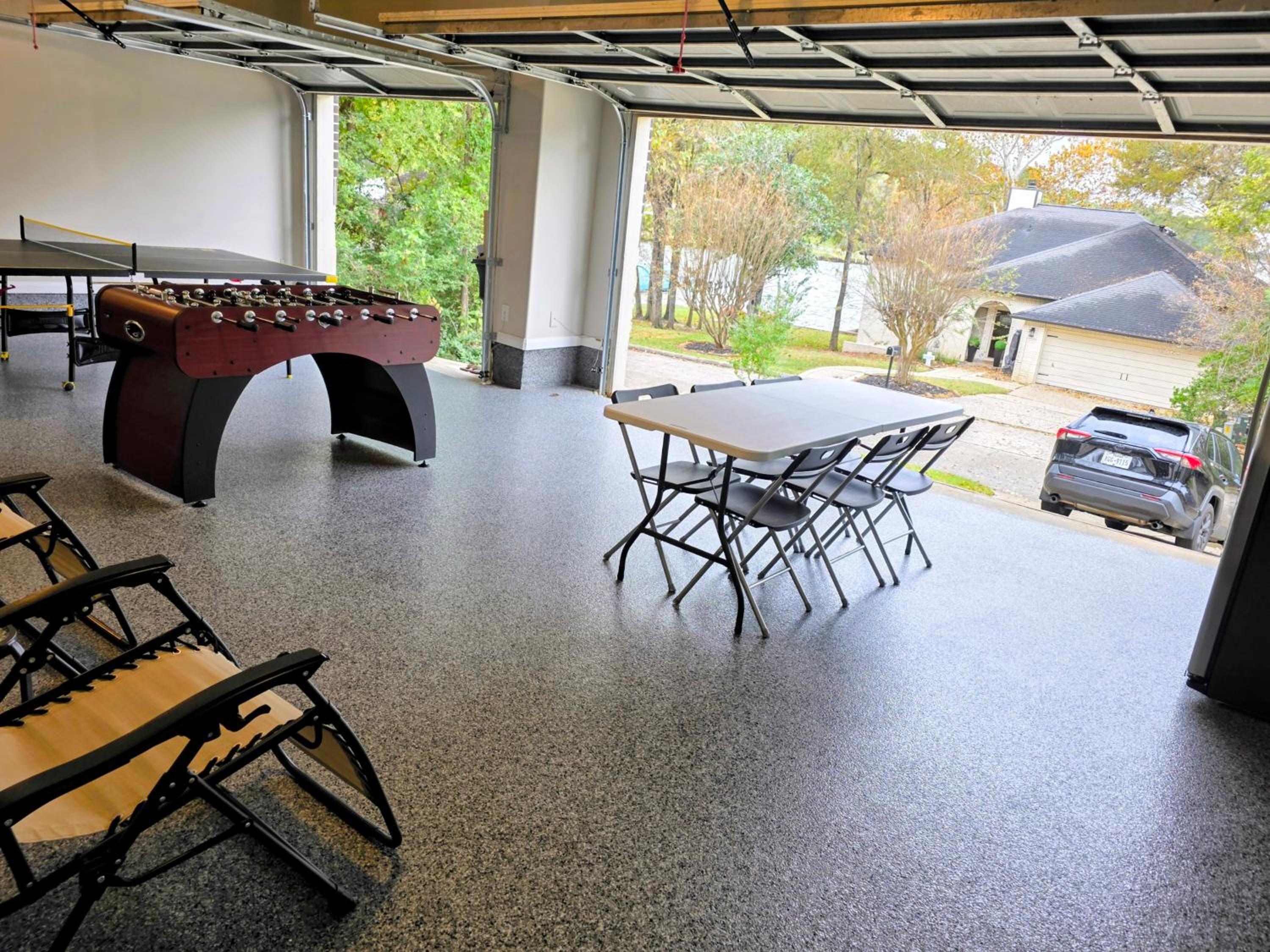 Lake Conroe Home with Resort-Style Perks and Patio