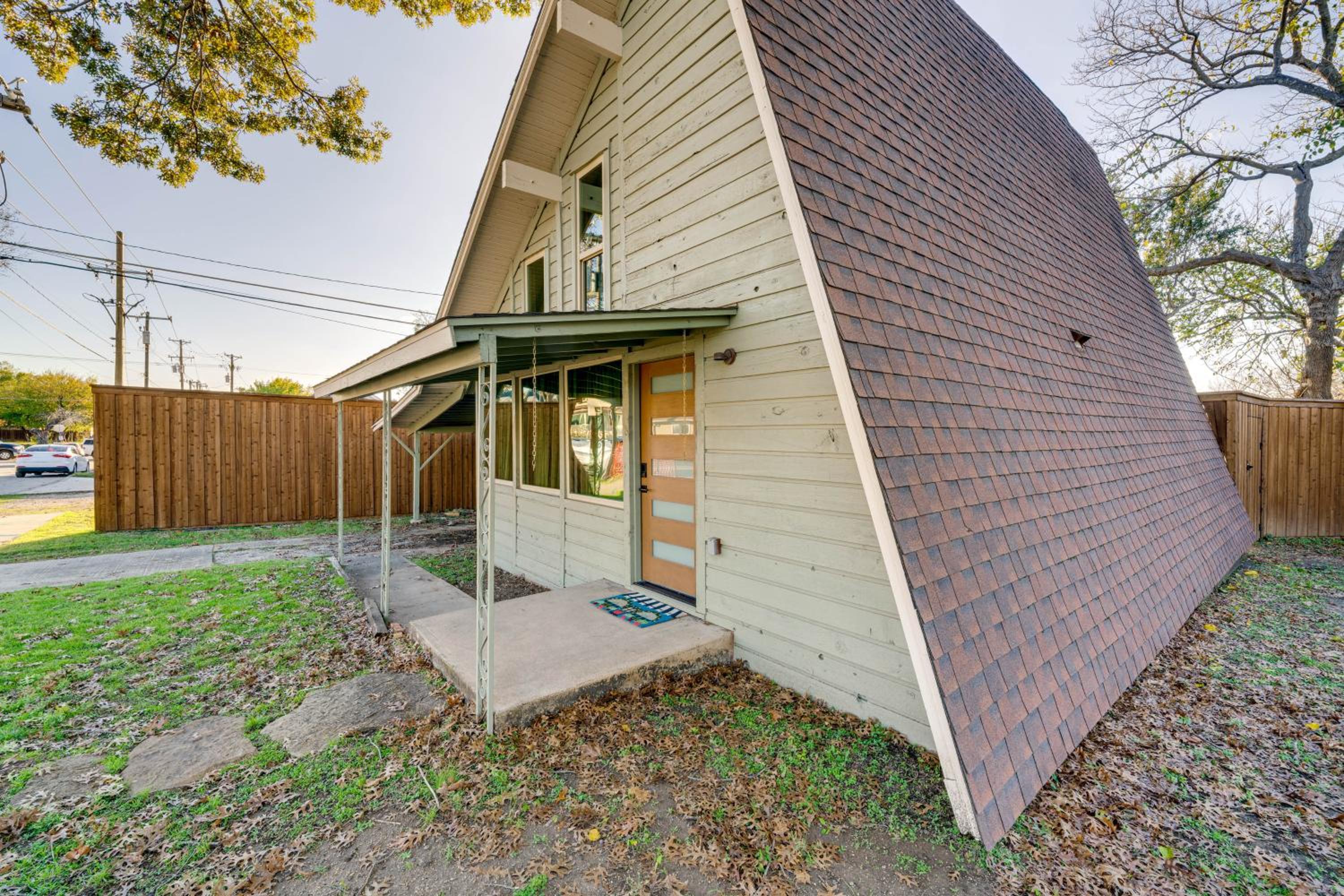 Walk to Historic Dtwn Frisco! Updated A-Frame Home