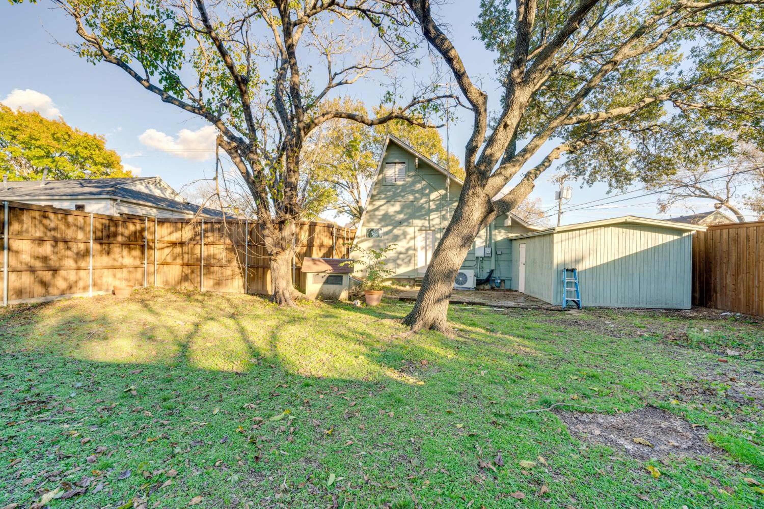 Walk to Historic Dtwn Frisco! Updated A-Frame Home