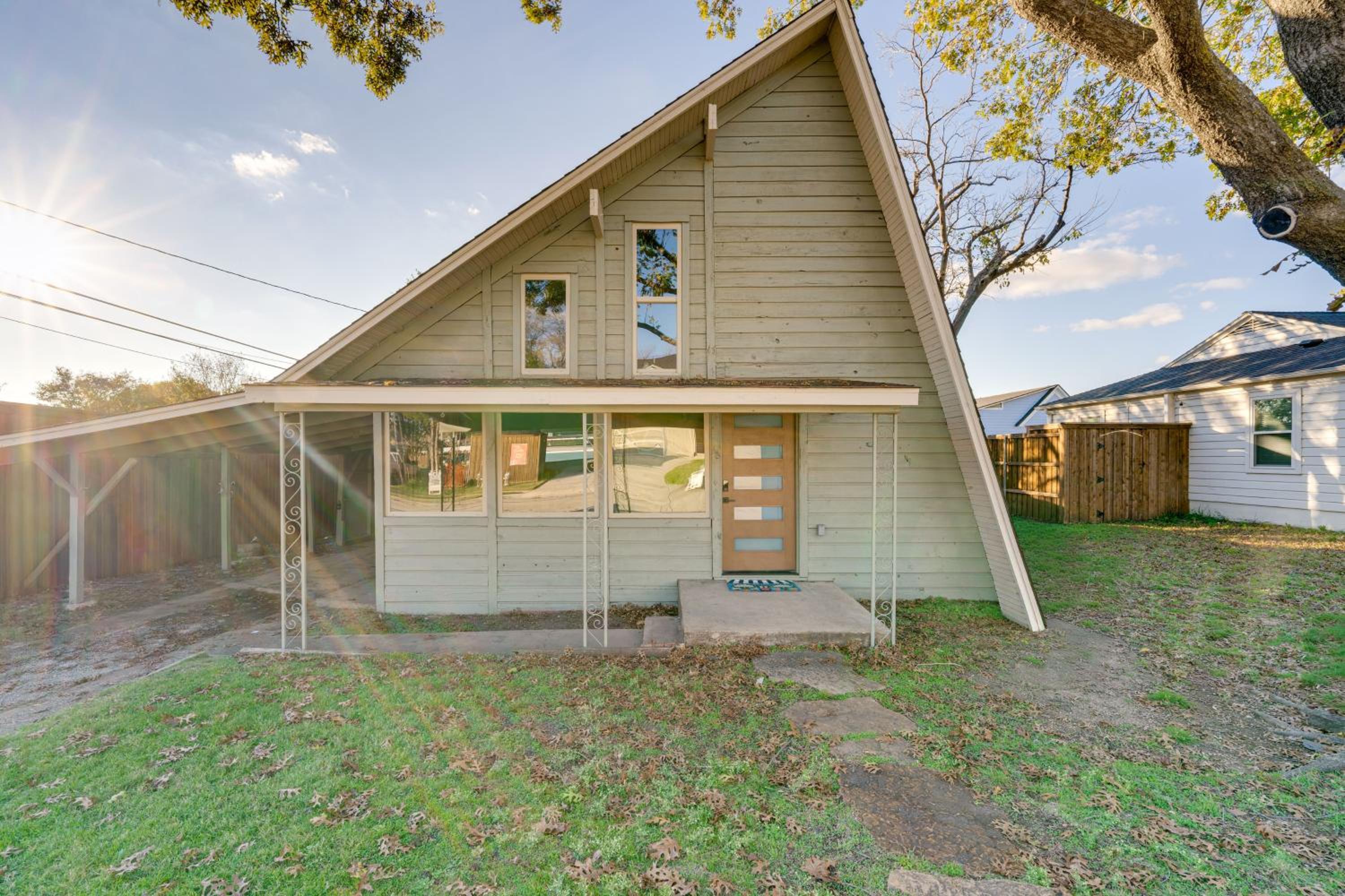Walk to Historic Dtwn Frisco! Updated A-Frame Home