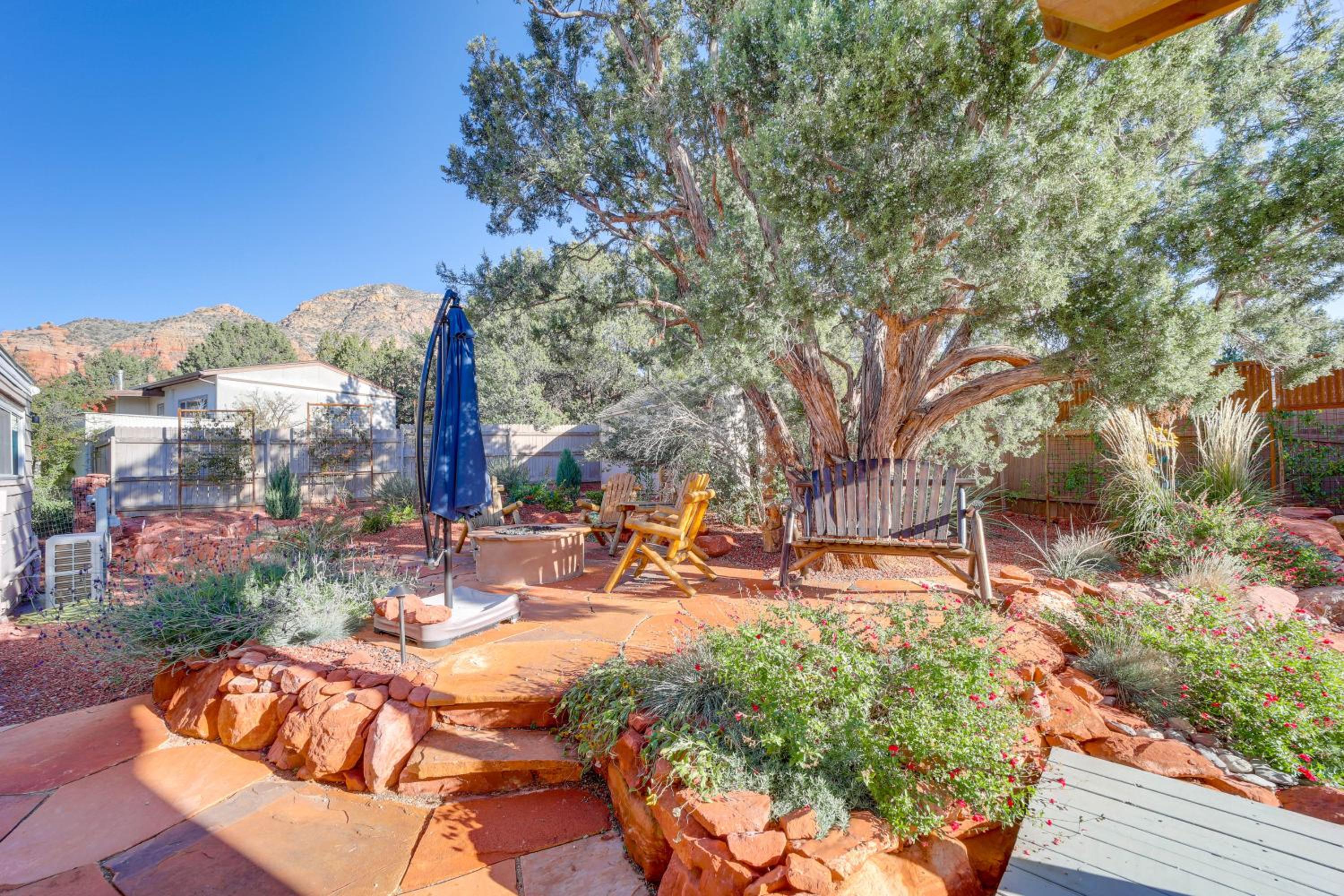 Walk to Trails! West Sedona Retreat with Deck and Yard