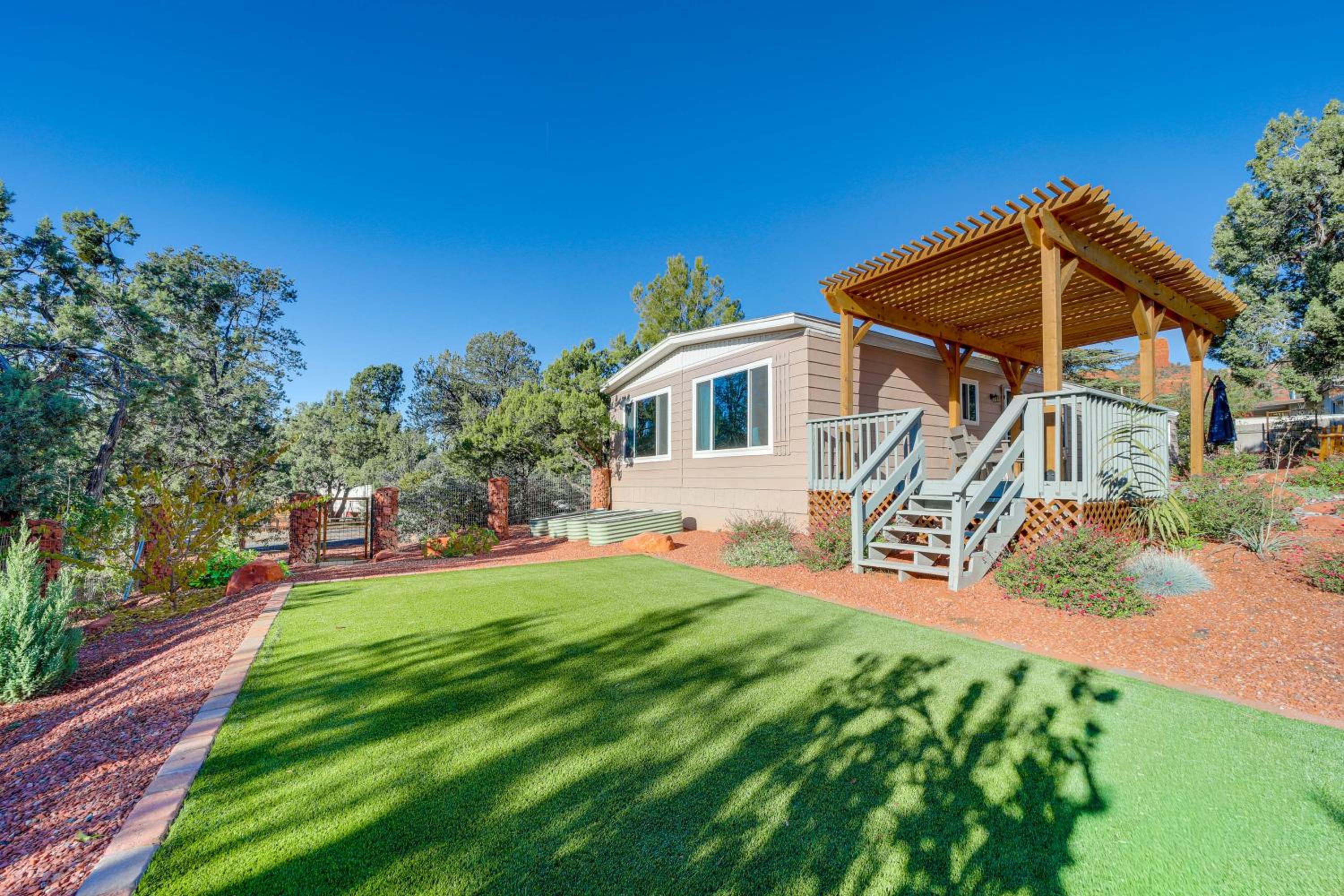 Walk to Trails! West Sedona Retreat with Deck and Yard