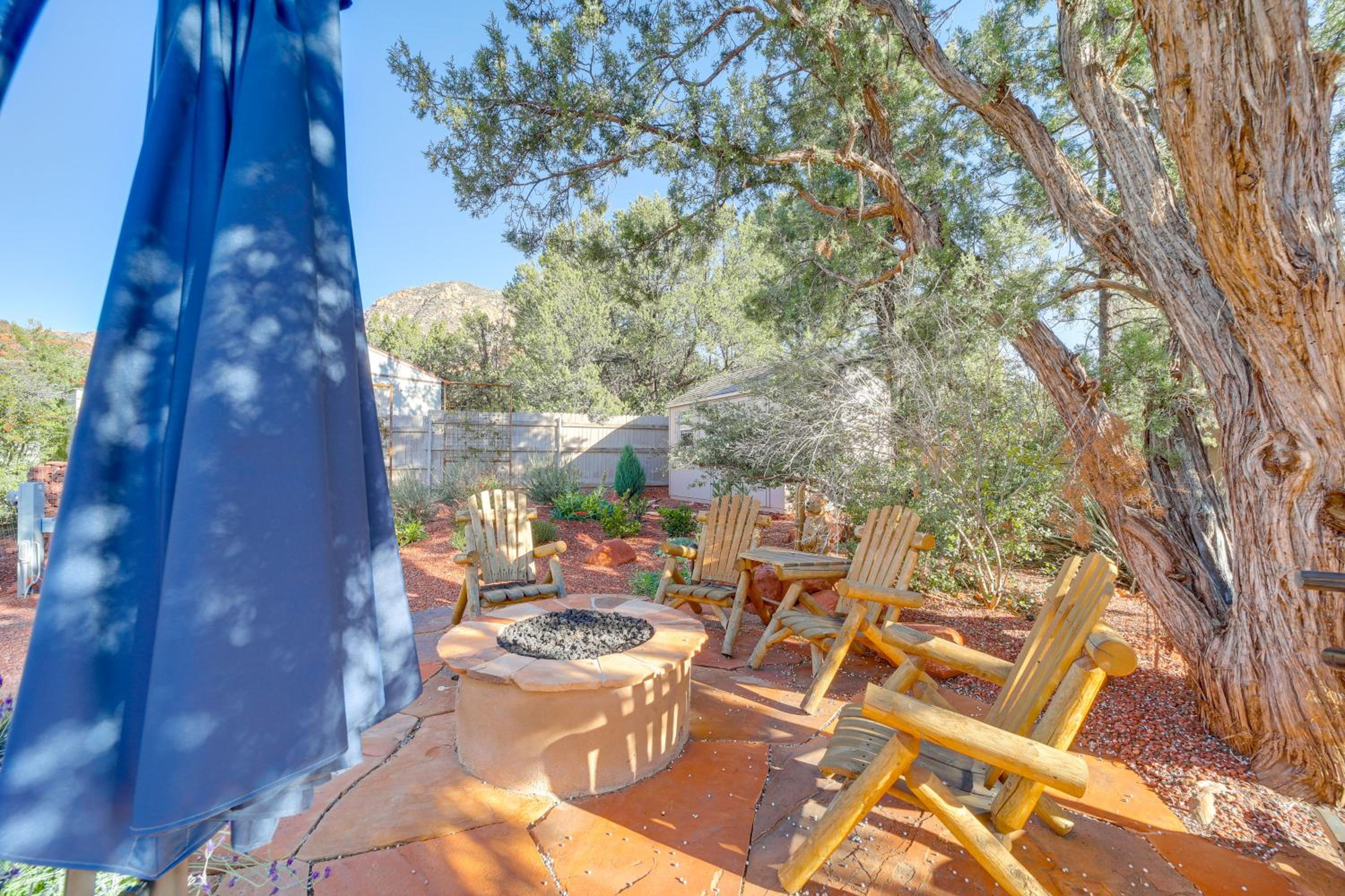Walk to Trails! West Sedona Retreat with Deck and Yard