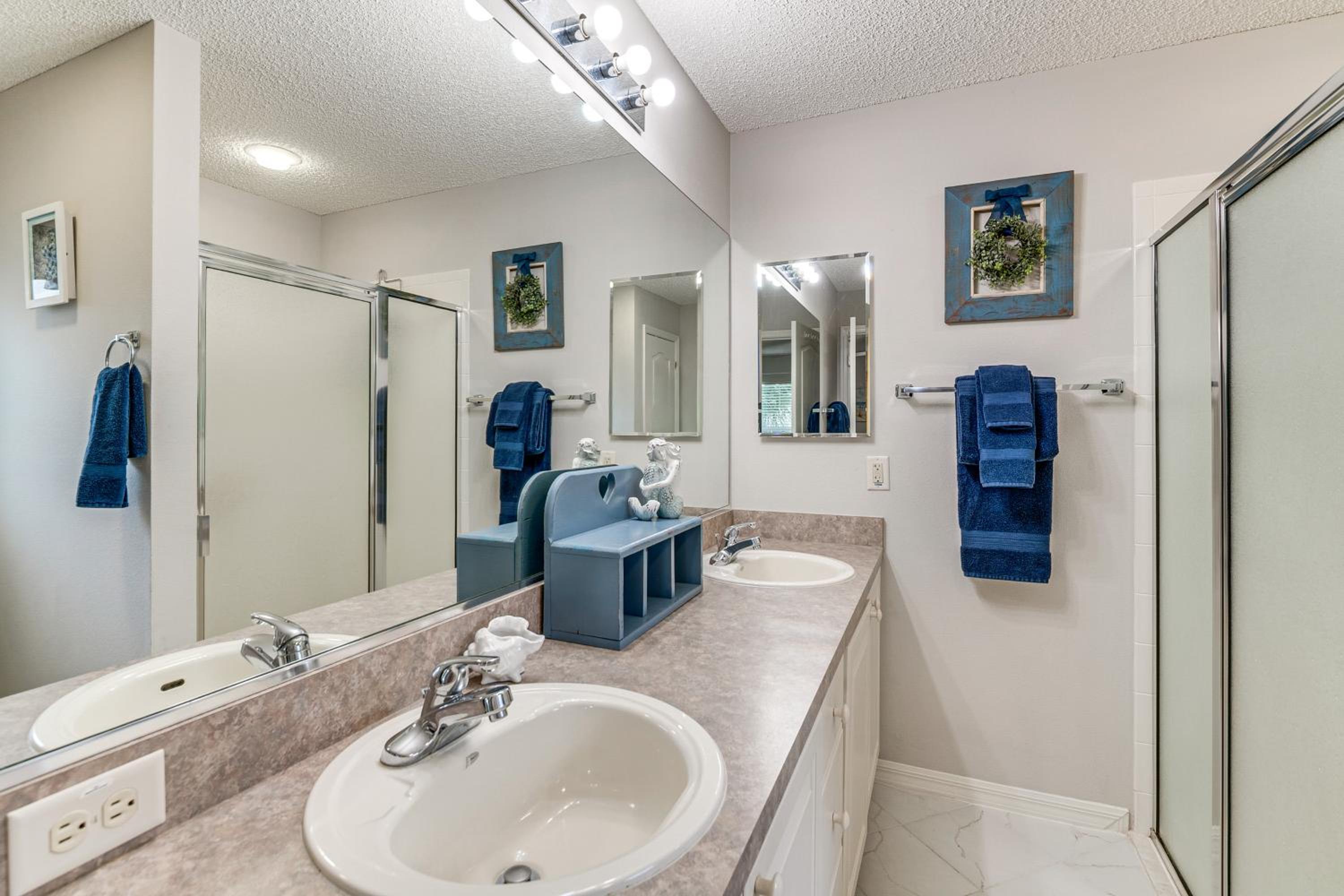 Golf, Shop and Unwind Home with Patio in The Villages