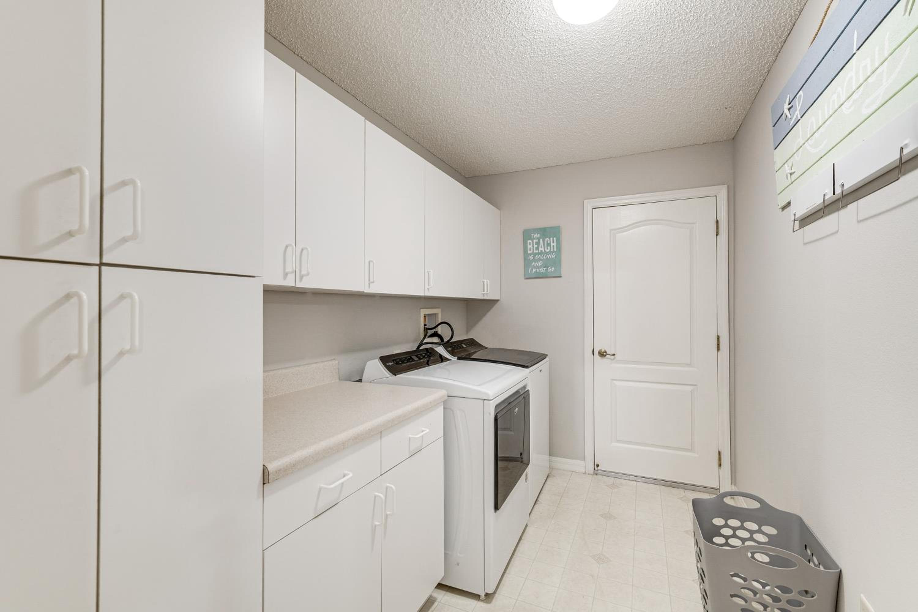 Golf, Shop and Unwind Home with Patio in The Villages