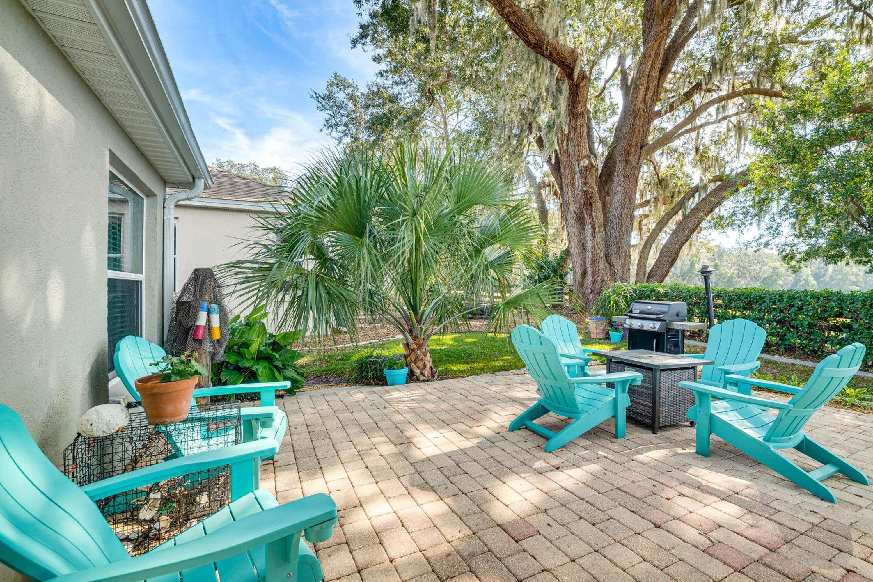 Golf, Shop and Unwind Home with Patio in The Villages