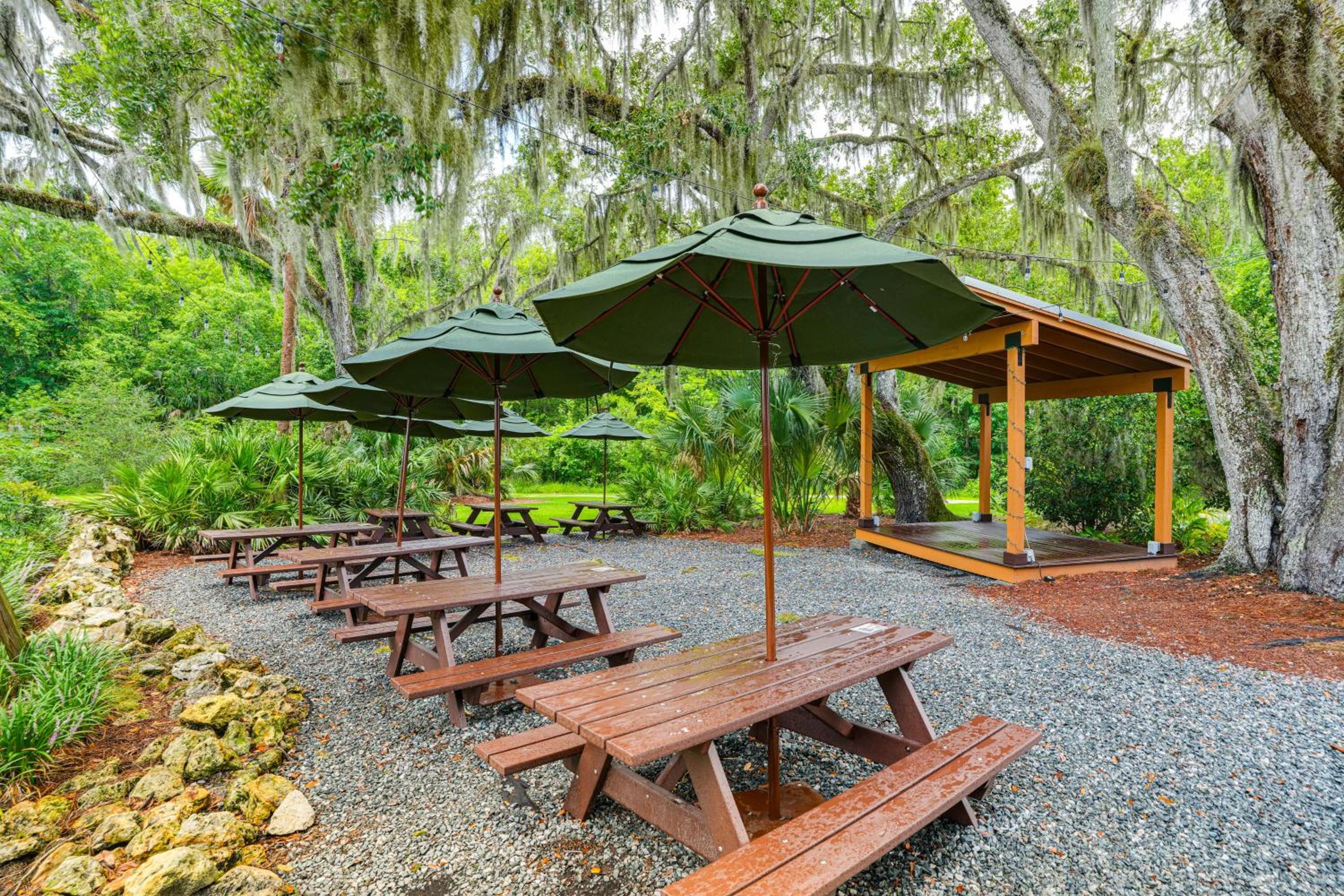Golf, Shop and Unwind Home with Patio in The Villages