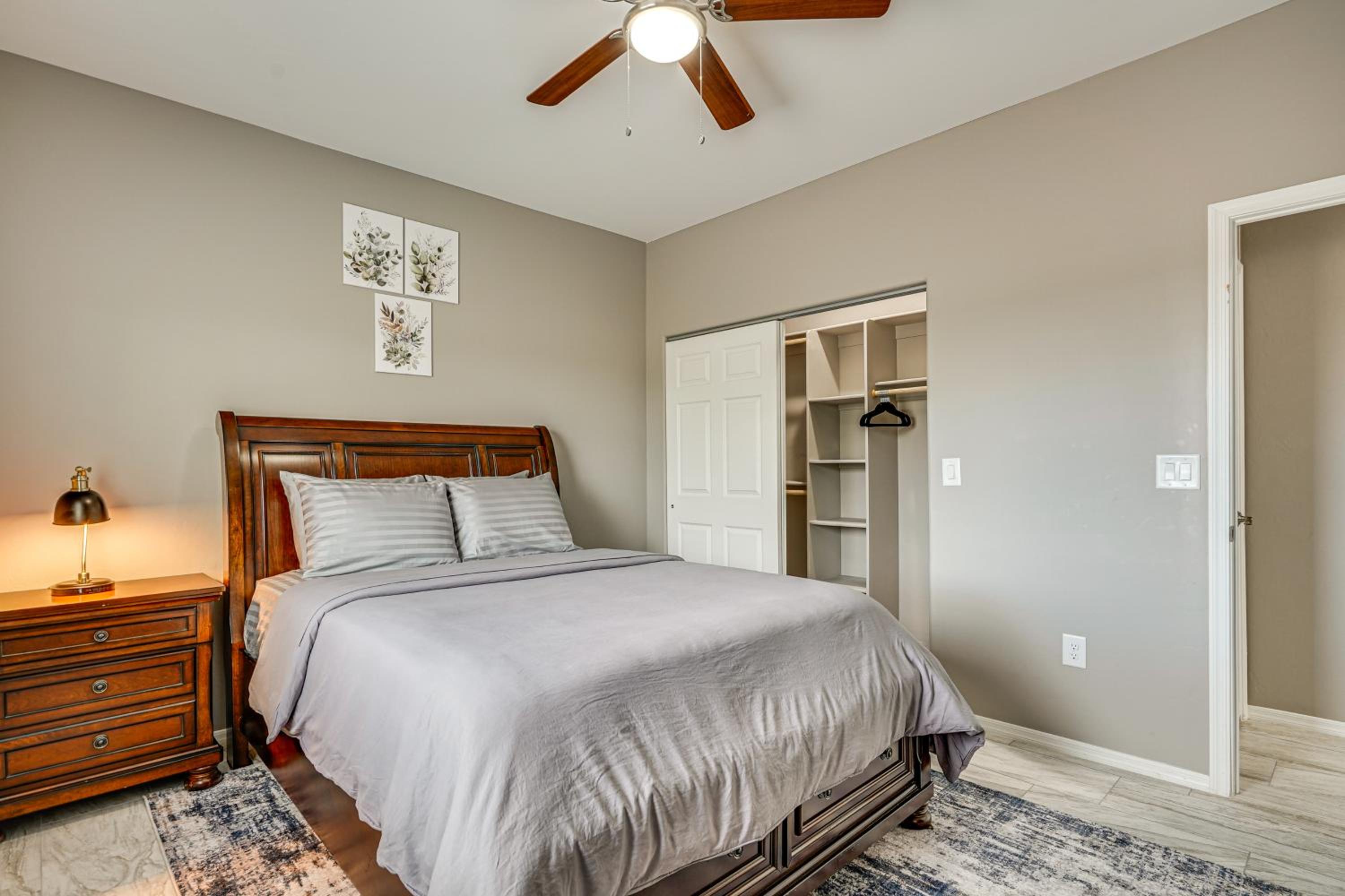 14 Mi to Saguaro NP Adventure-Ready Townhome