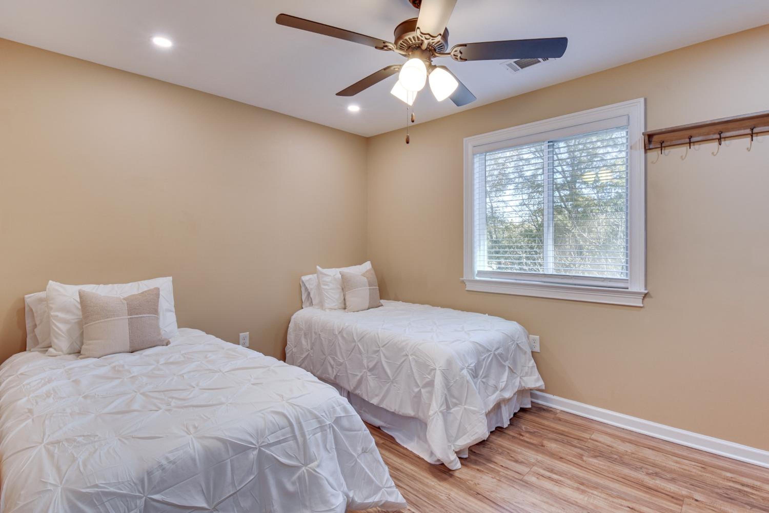 4 Seasons of Fun! Walhalla Home with Spacious Yard!