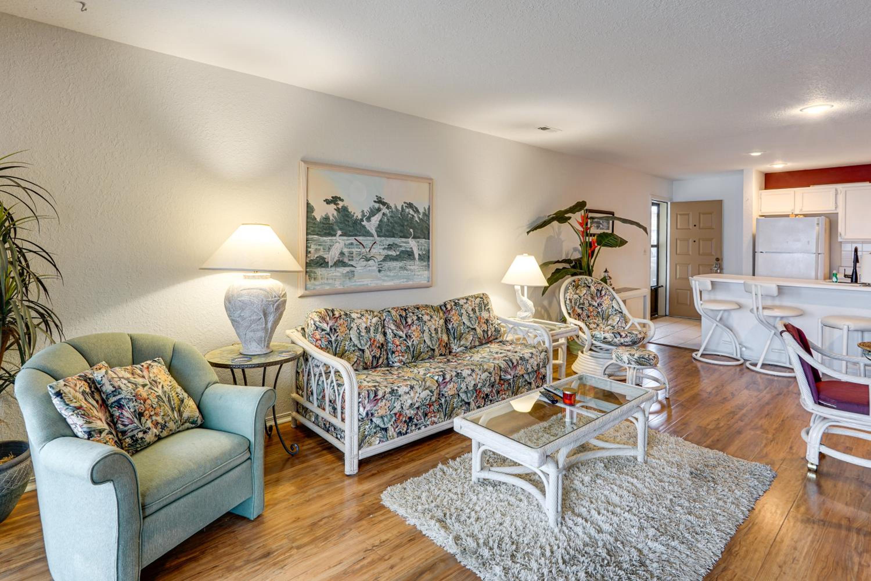 Main Channel View! Condo with Dock and Pool Access