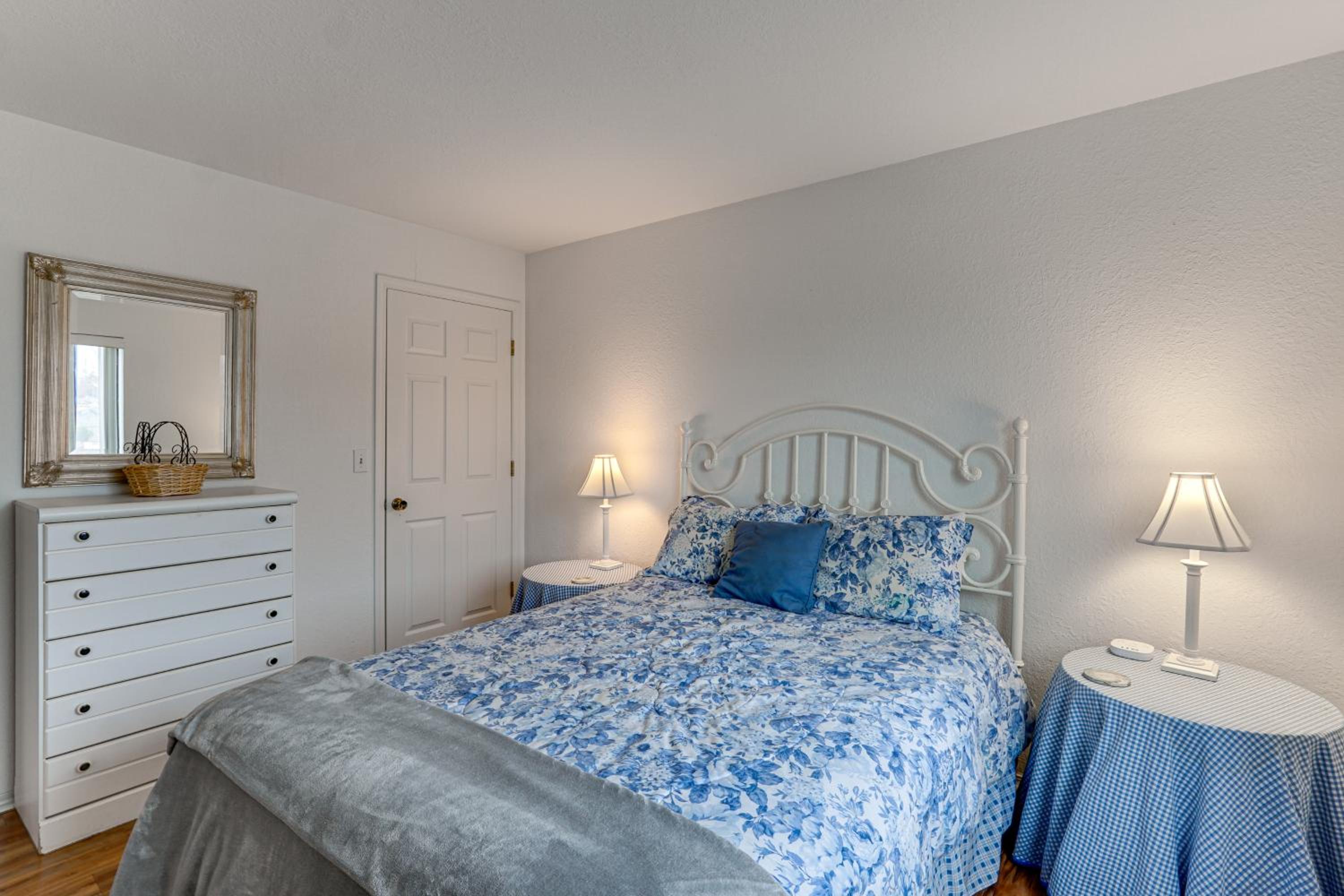 Main Channel View! Condo with Dock and Pool Access