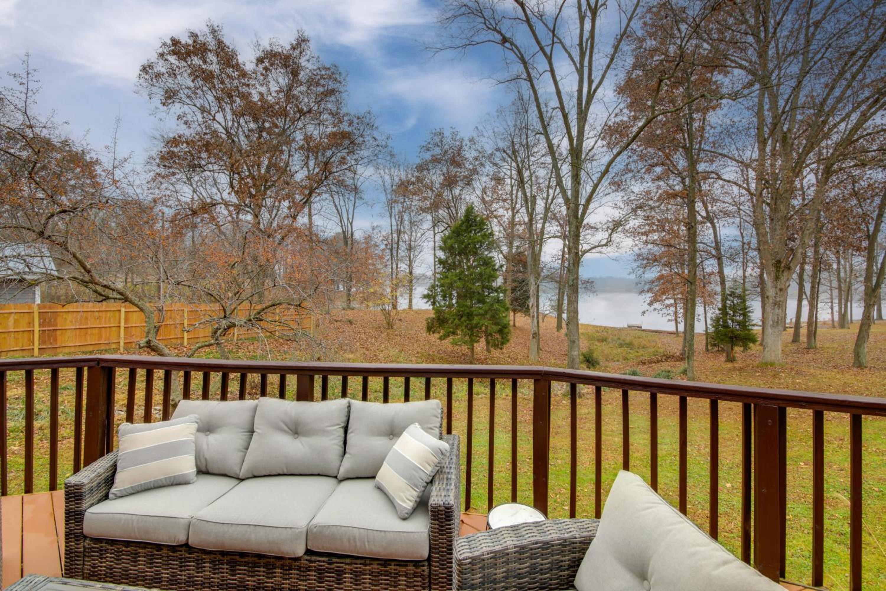 Waterfront Gem with Private Dock on Sullivan Lake!
