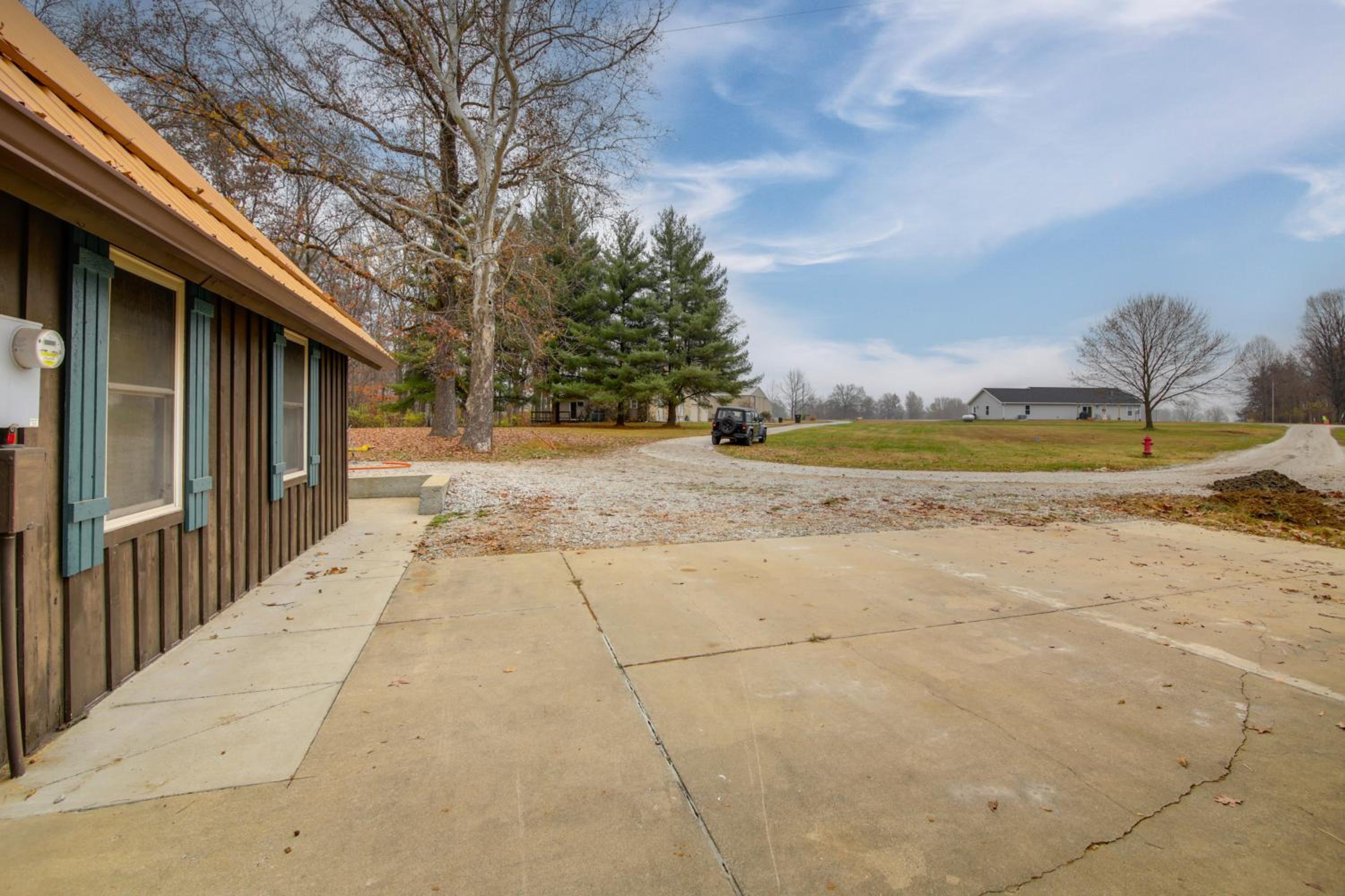 Waterfront Gem with Private Dock on Sullivan Lake!