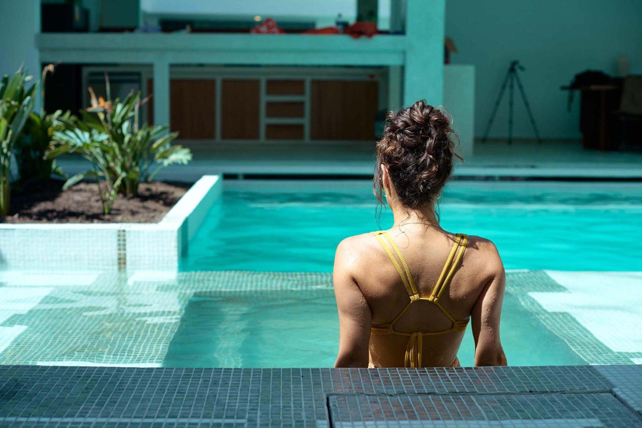 Casa Orbit AC Pool Jacuzzi Central Location