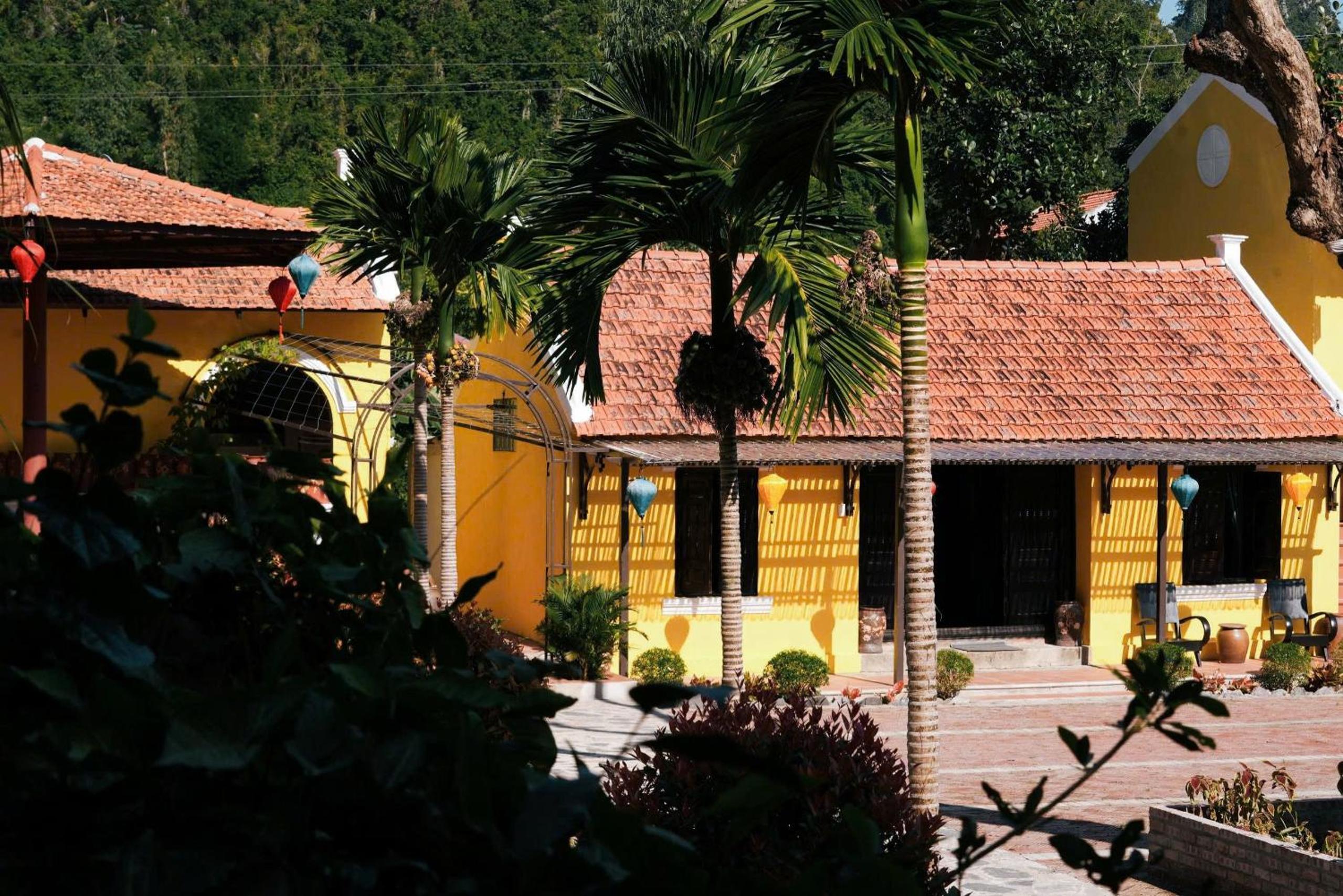 ANN GARDEN RETREAT by Secret Garden Cat Ba