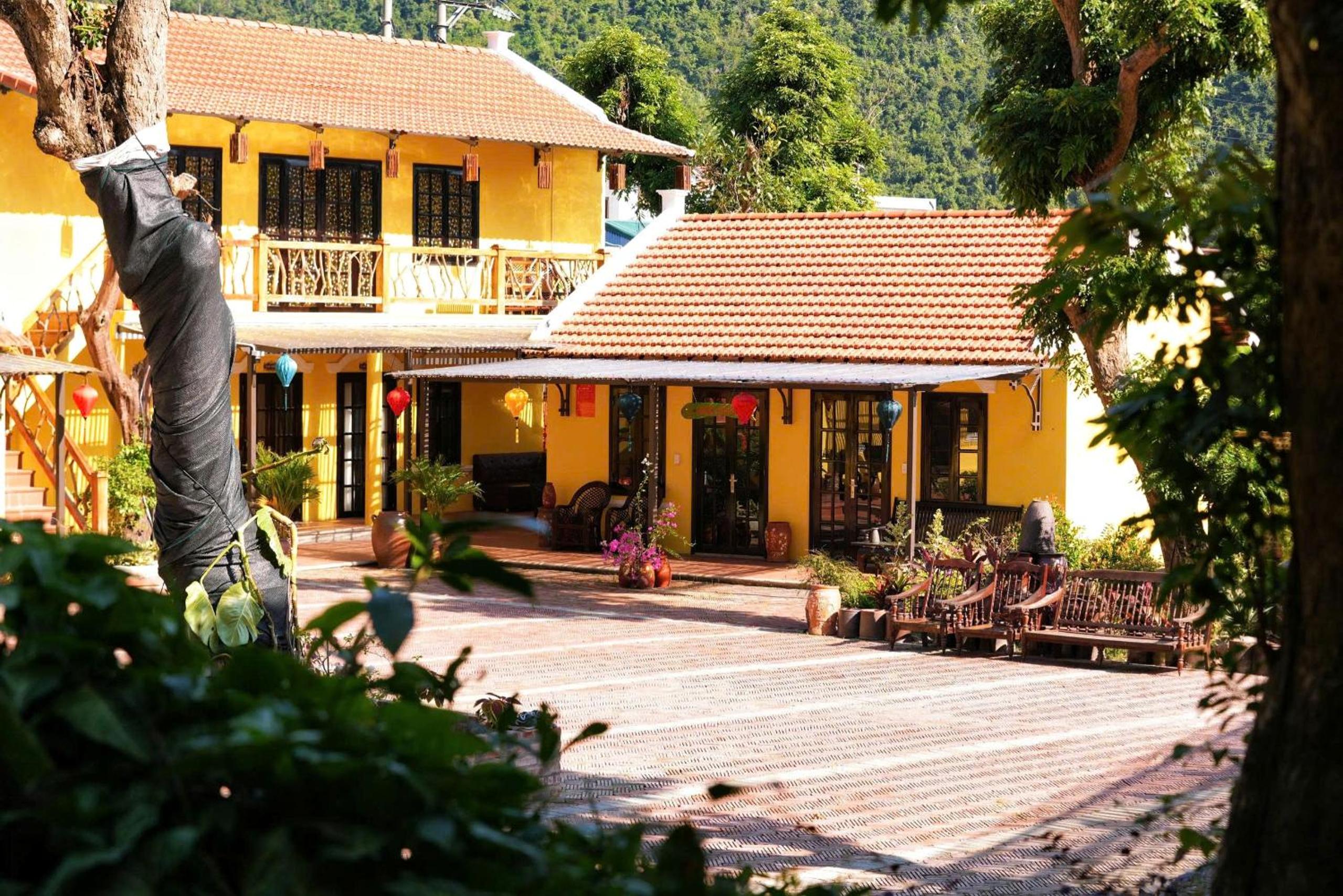 ANN GARDEN RETREAT by Secret Garden Cat Ba