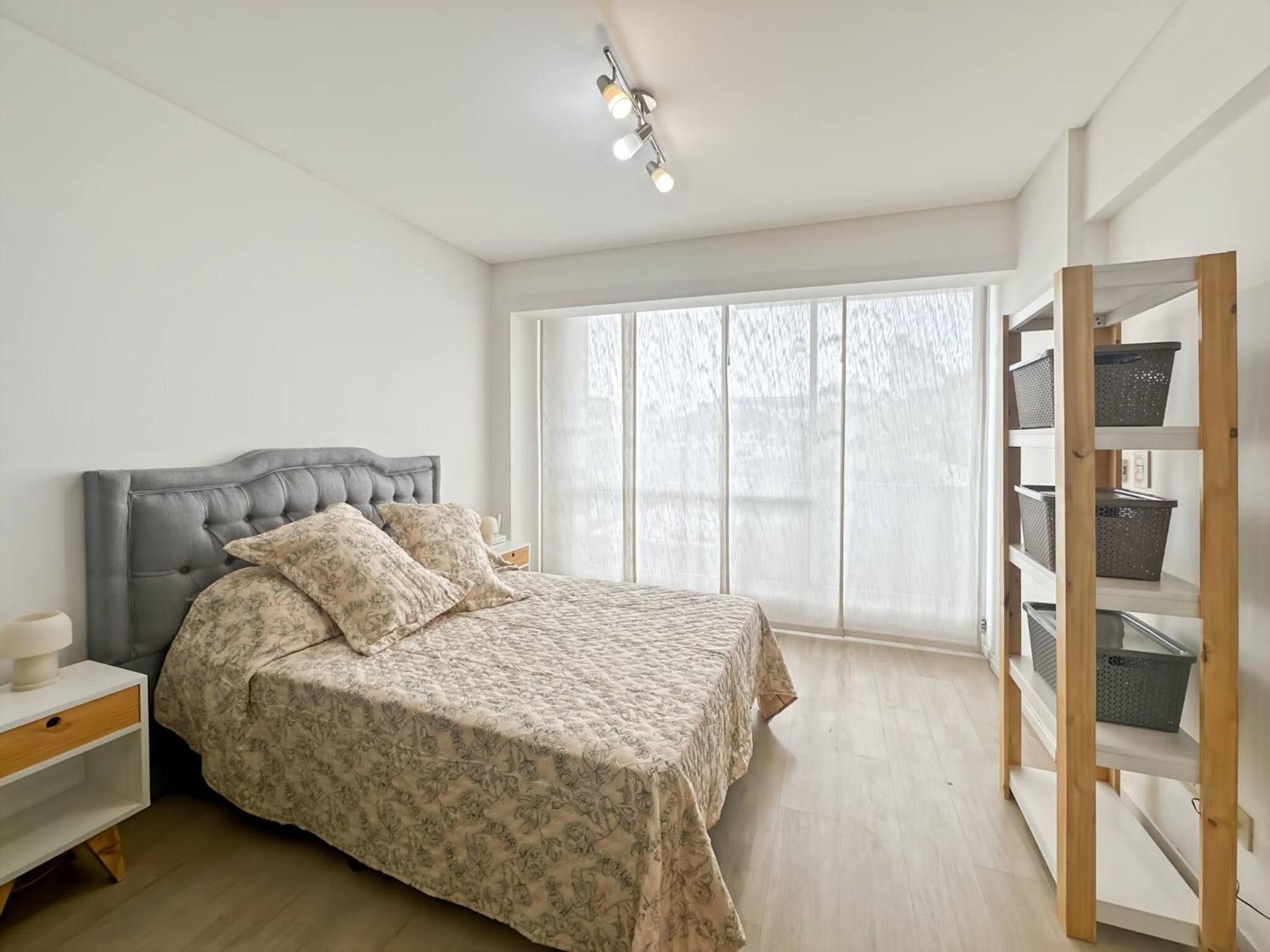 Comfortable Studio with Balcony and Excellent Location