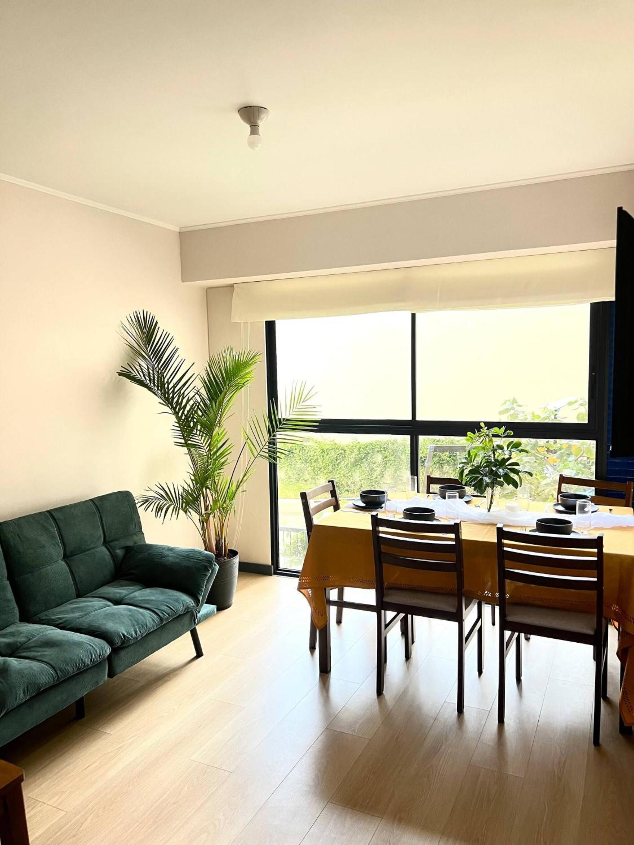 Modern Apartment for 9 San Isidro