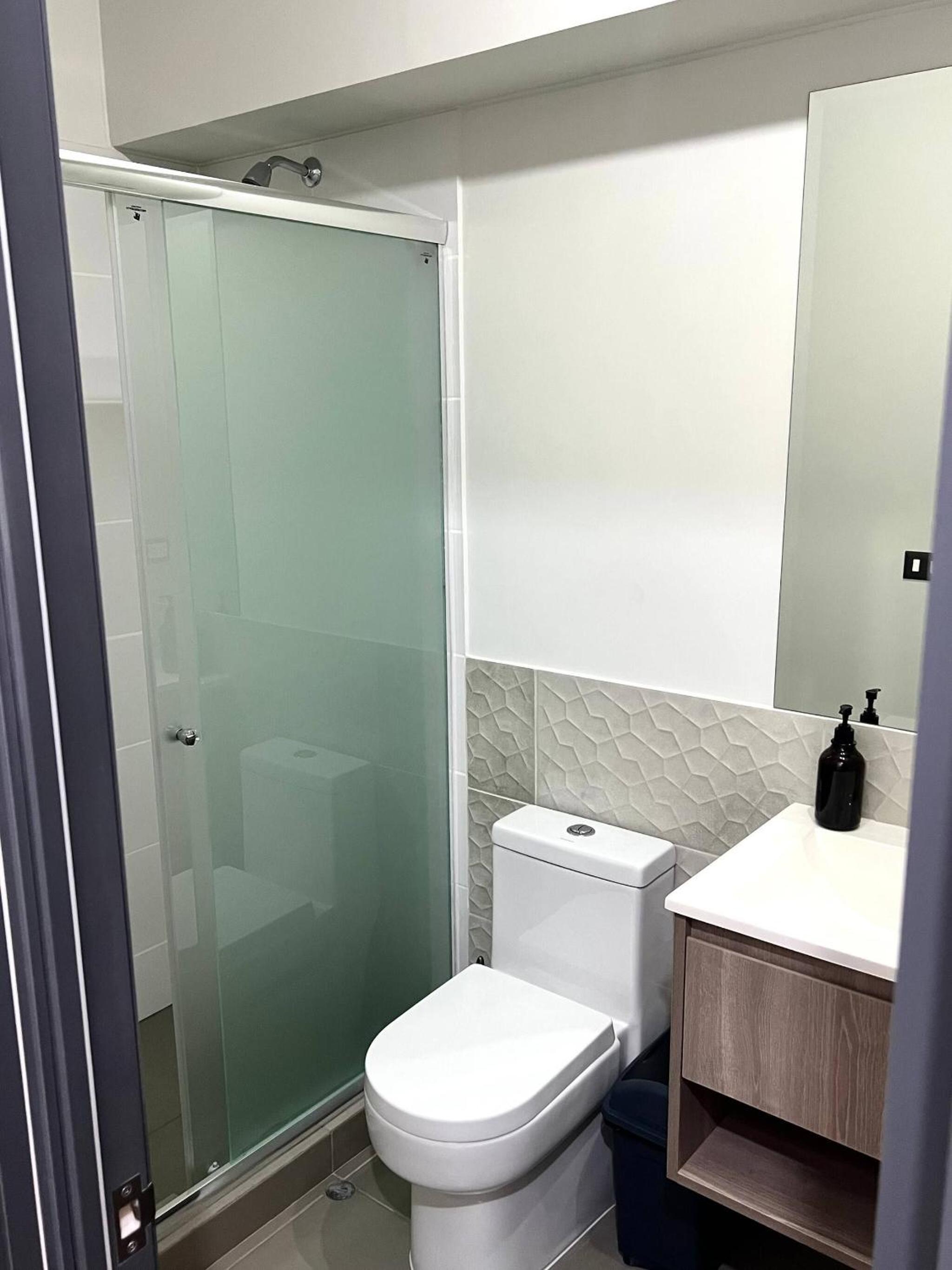 Modern Apartment for 9 San Isidro