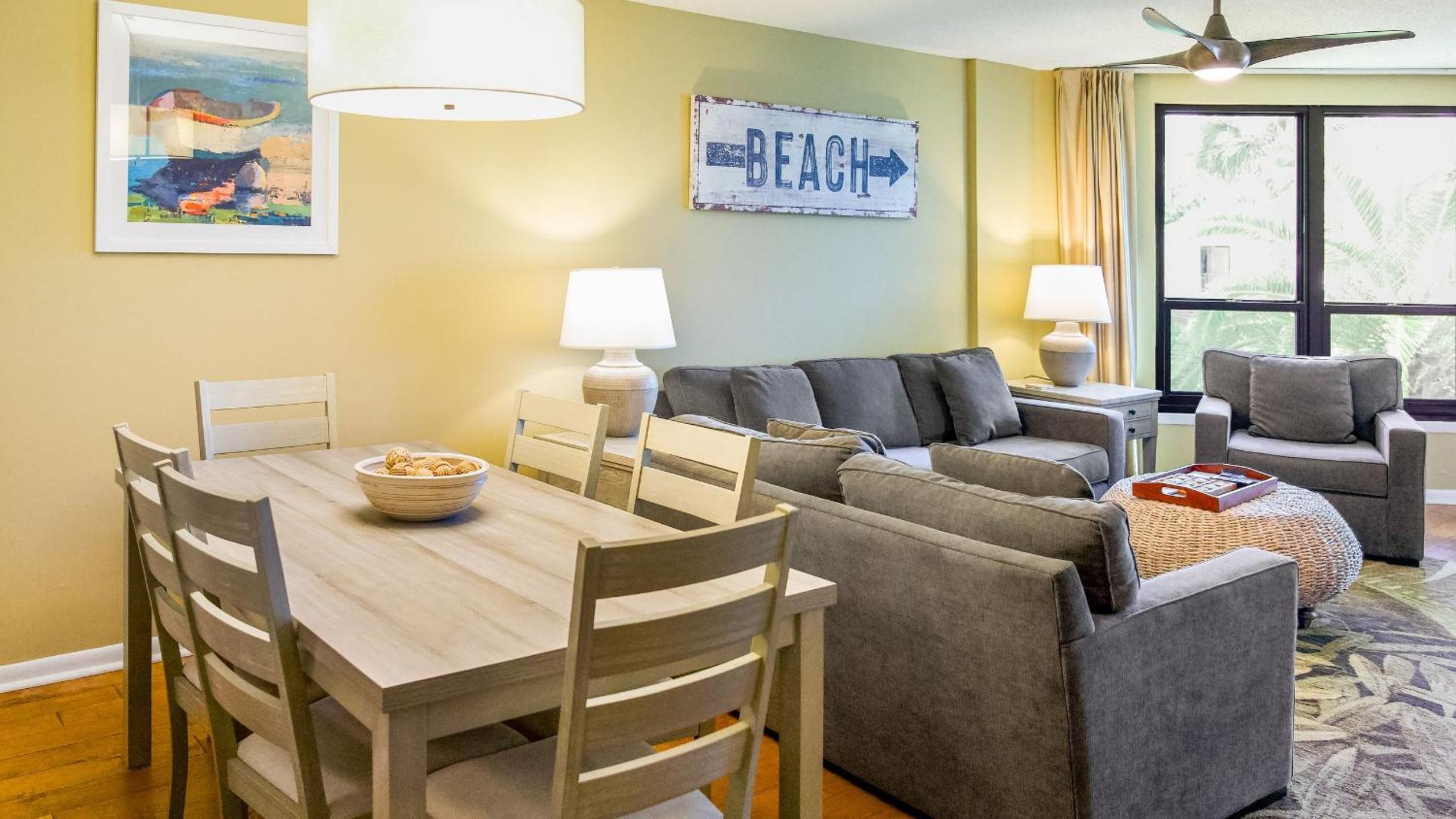 Newly Renovated Beachfront Condo Pool Balcony 108 Summerhouse by AvantStay