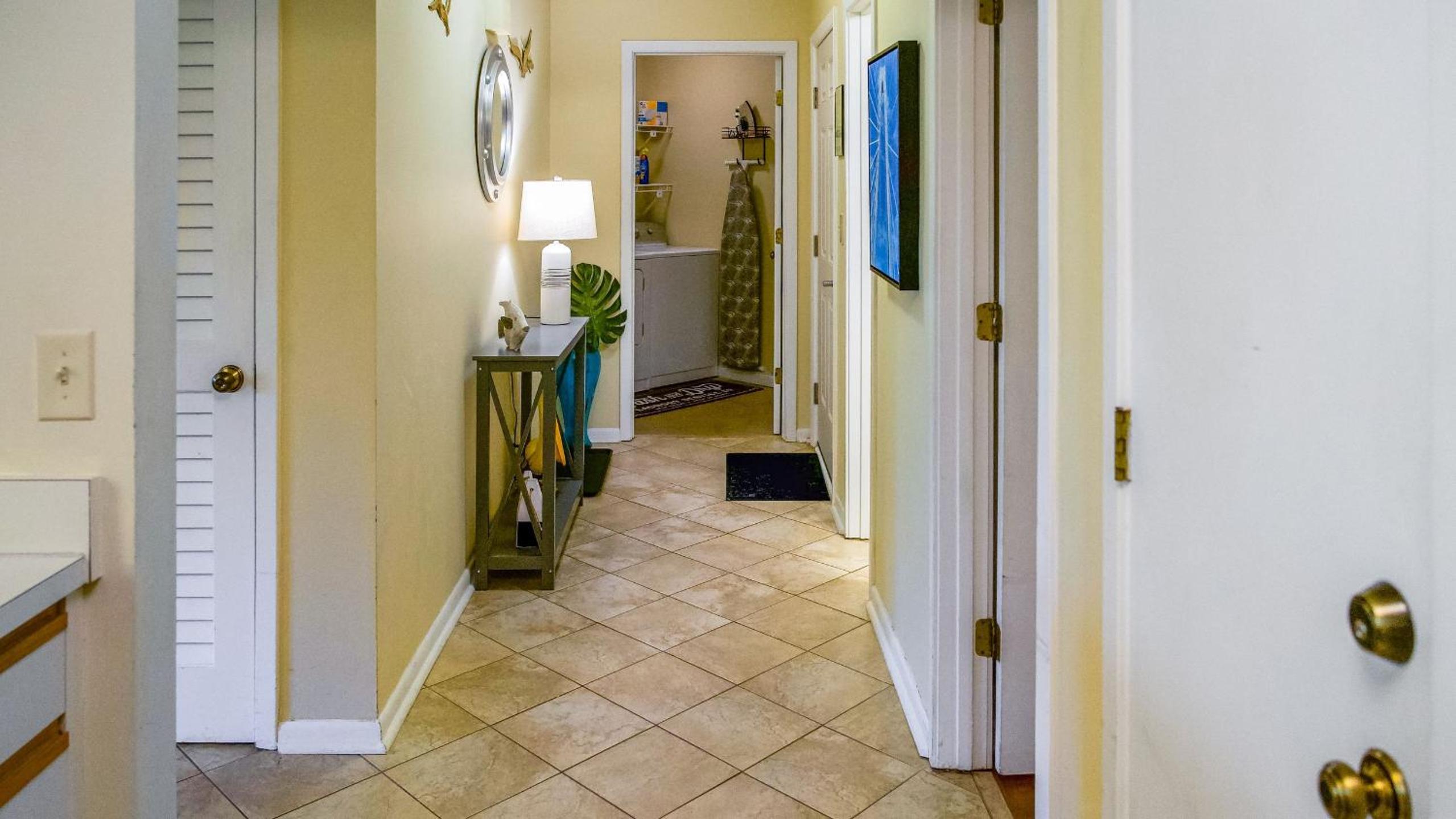 Newly Renovated Beachfront Condo Pool Balcony 108 Summerhouse by AvantStay
