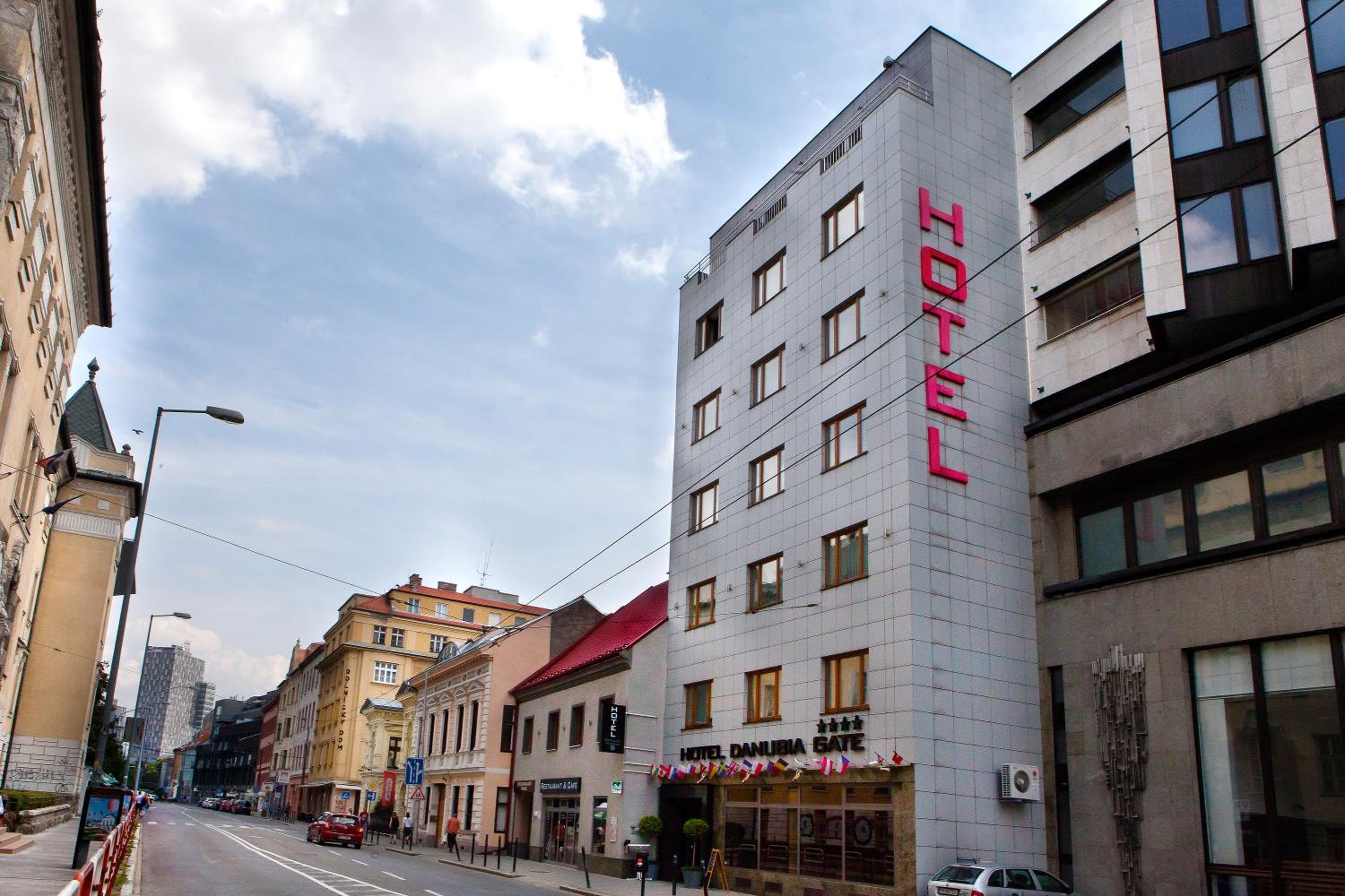 Danubia Gate Hotel