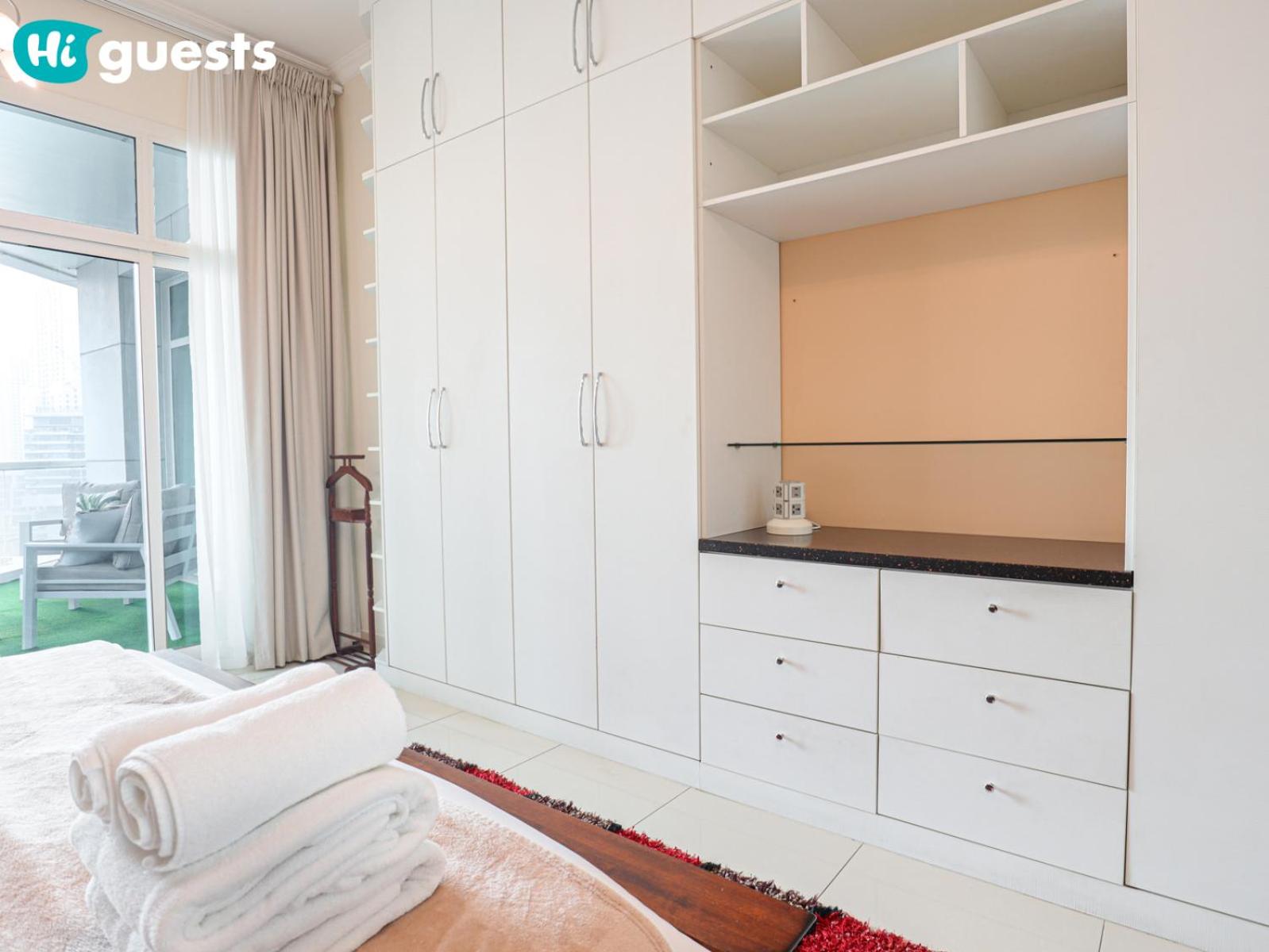 HiGuests - Deluxe Apartment With Balcony and Amazing Views — Dubai photo 3