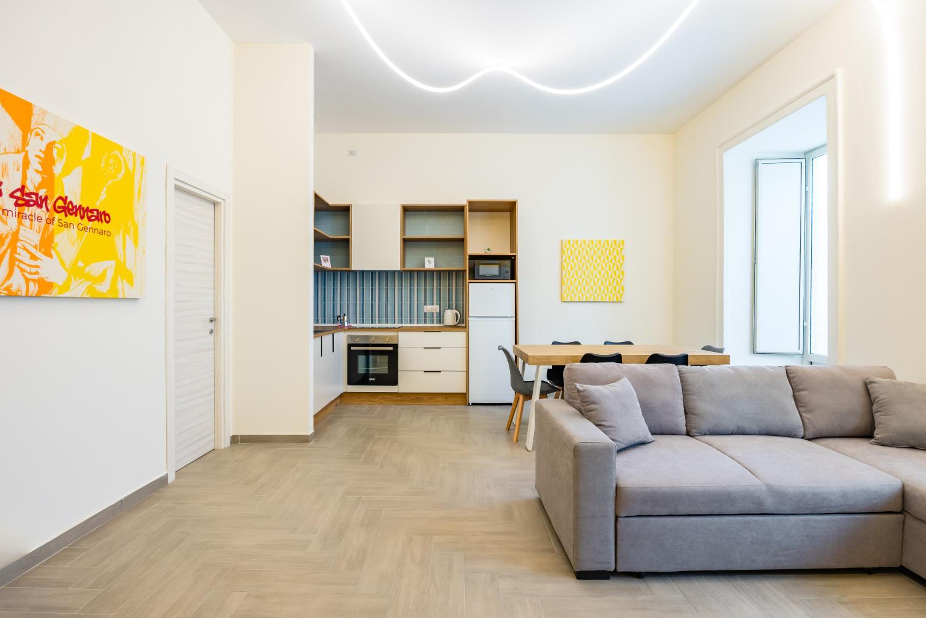 Solaris Suites