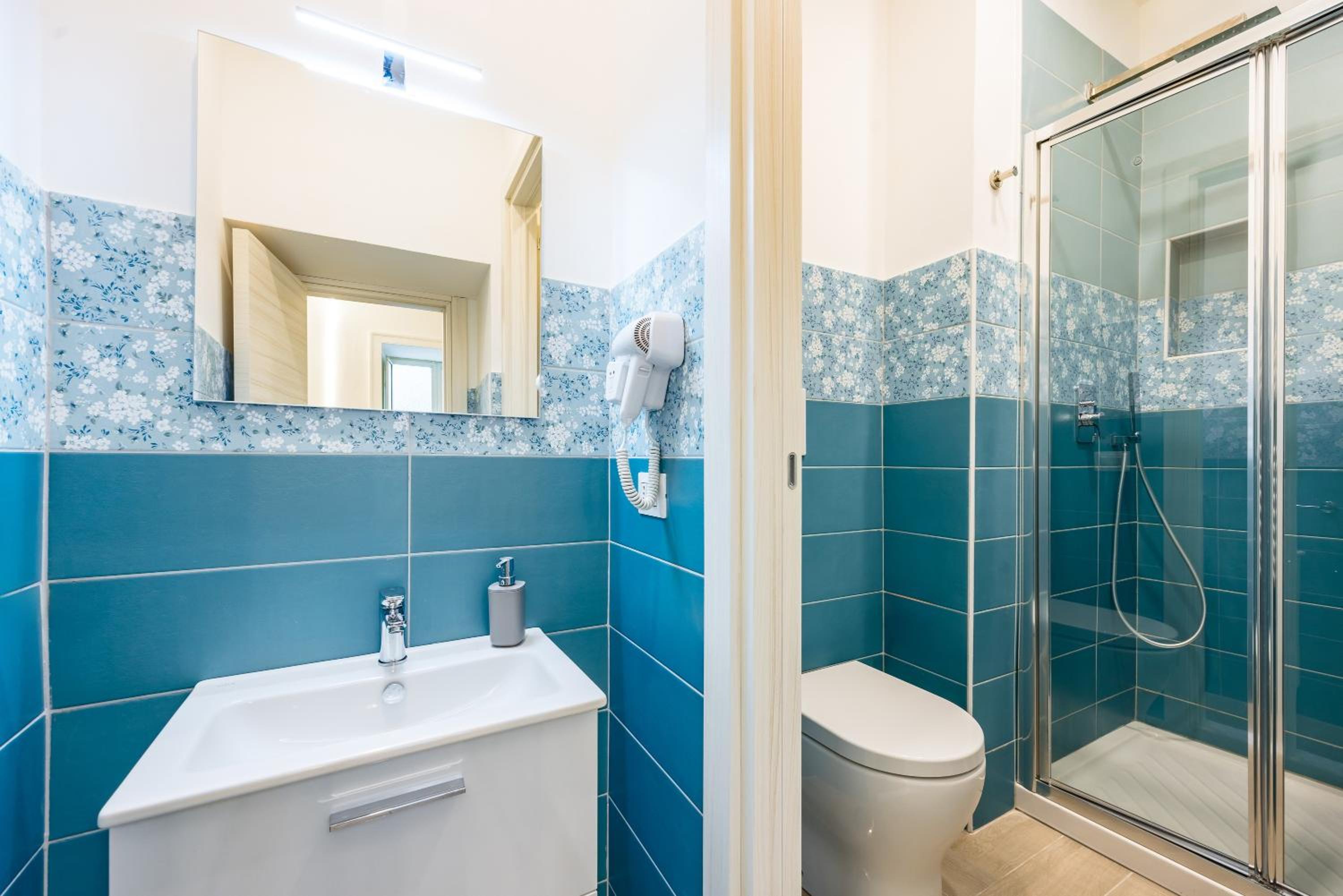 Solaris Suites
