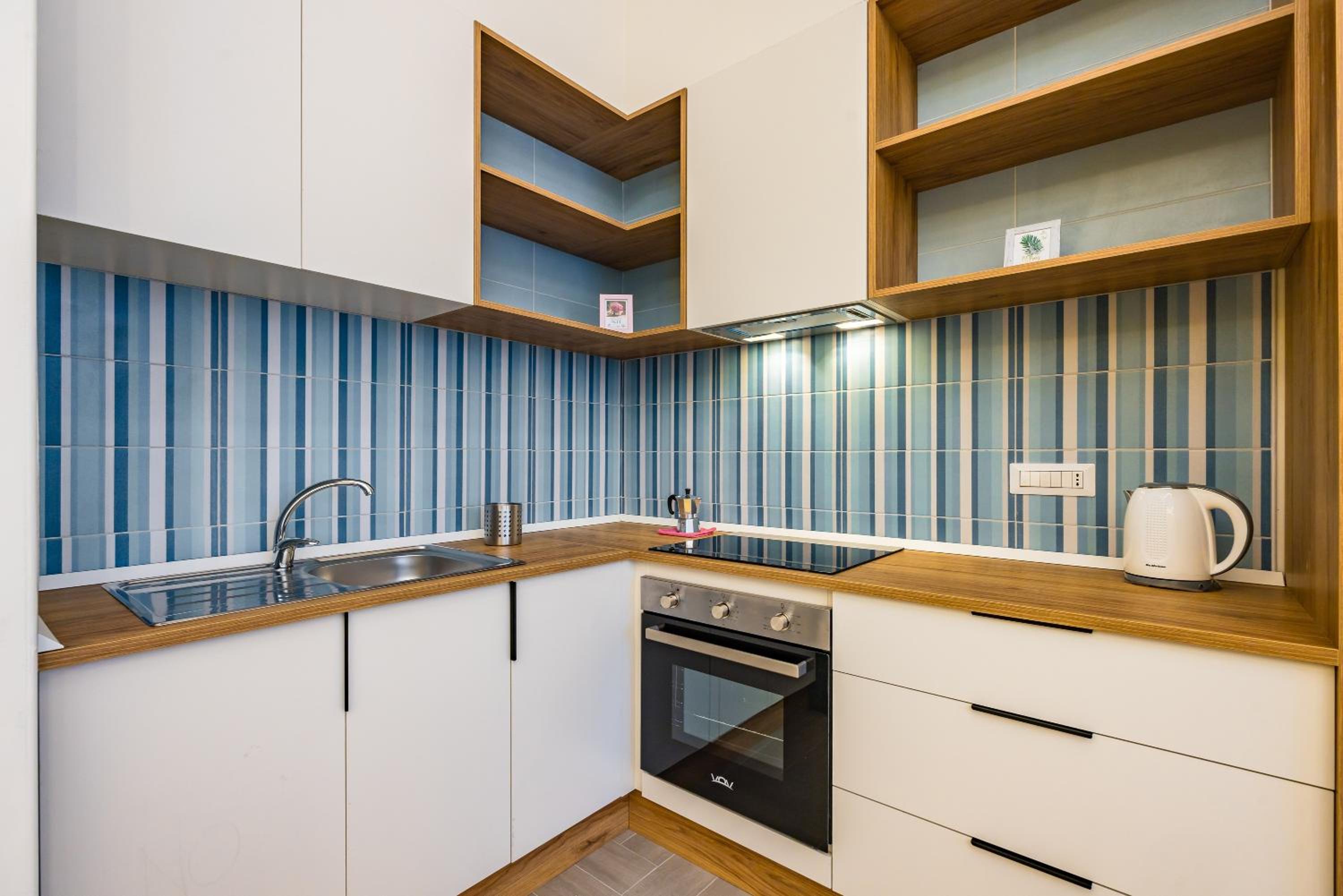 Solaris Suites