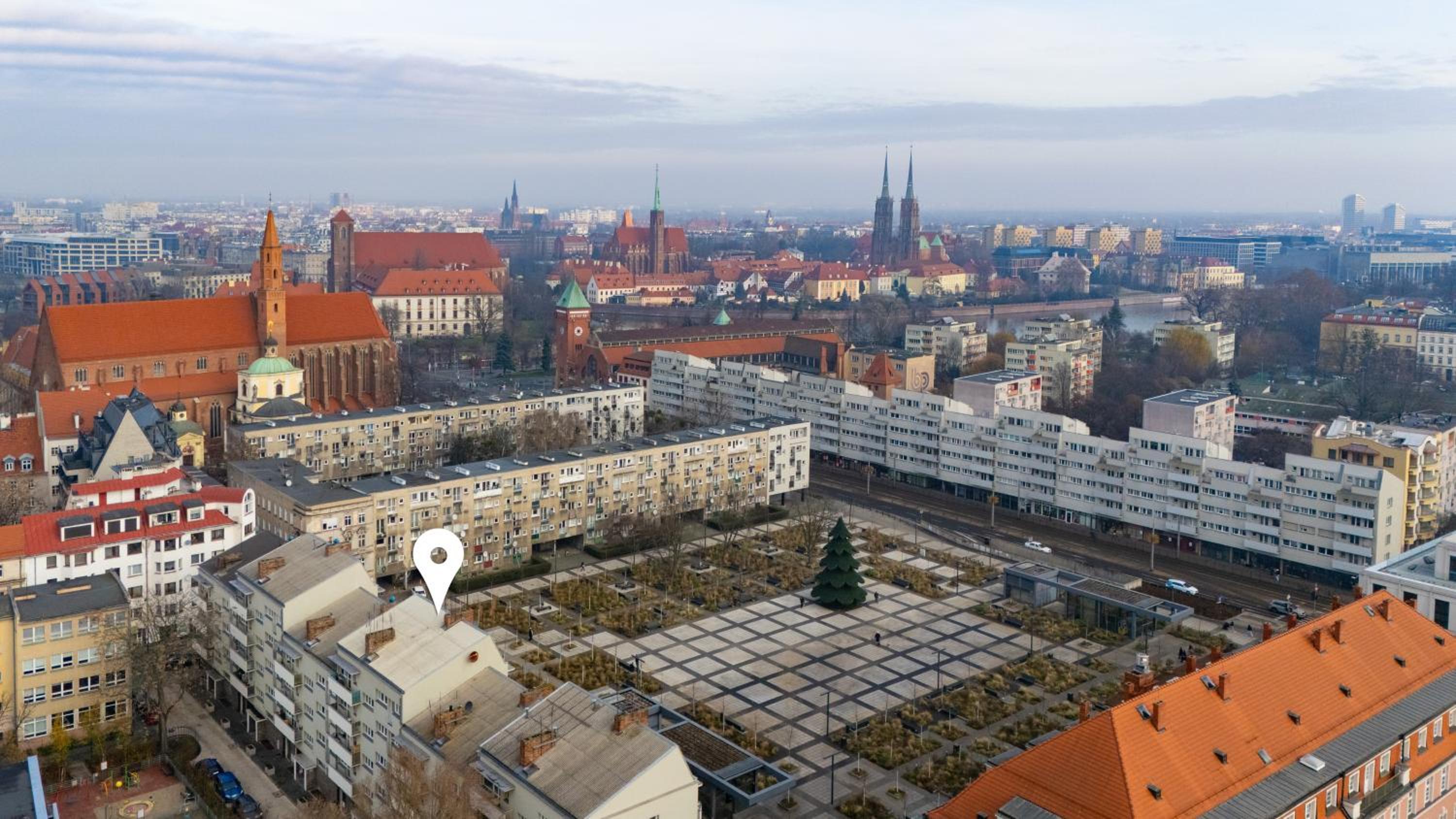 Plac Nowy Targ, Sun&Snow