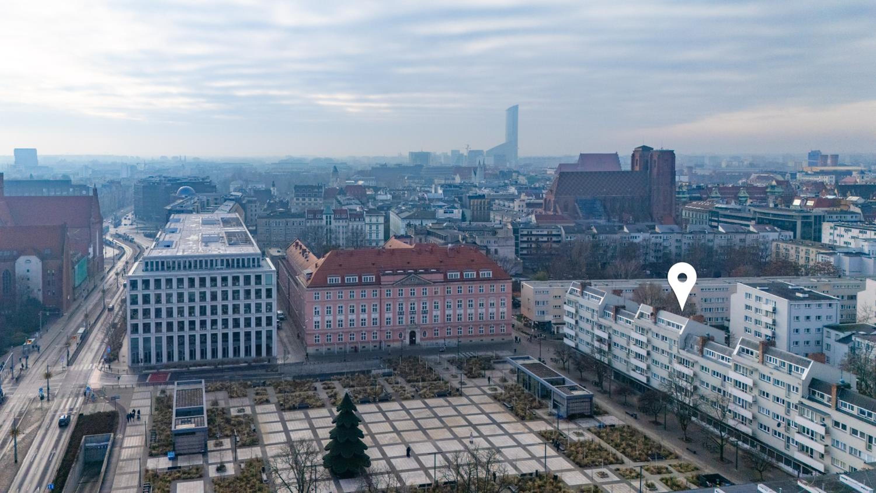 Plac Nowy Targ, Sun&Snow