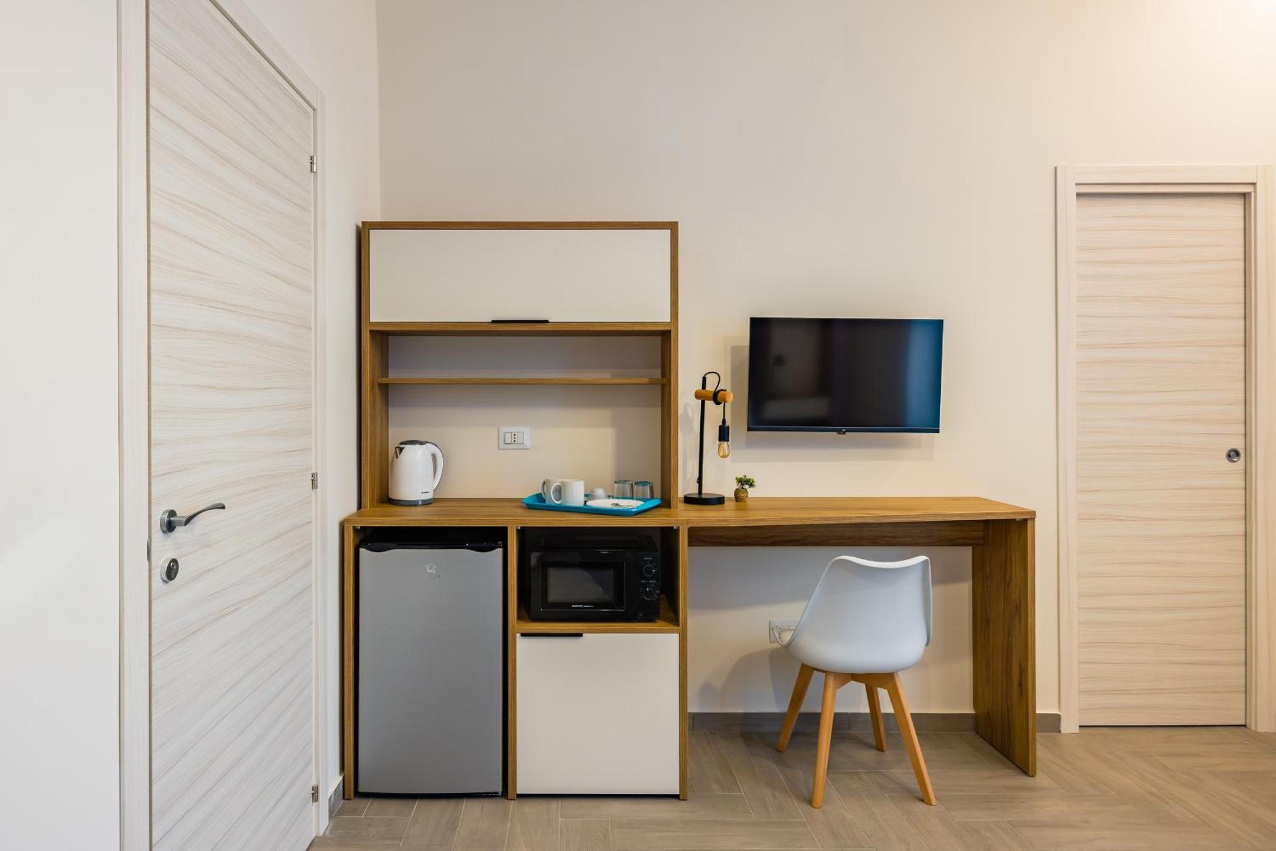 Solaris Suites