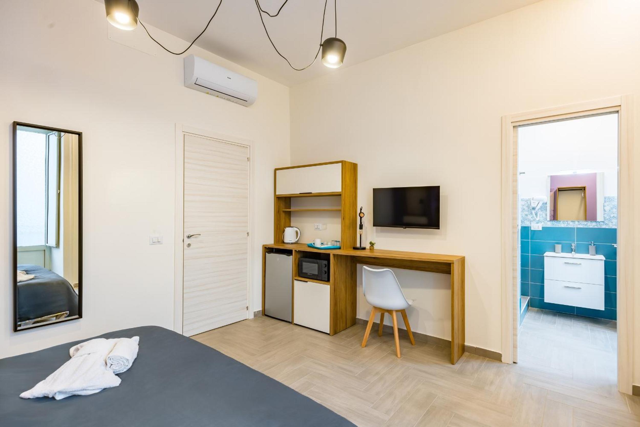 Solaris Suites