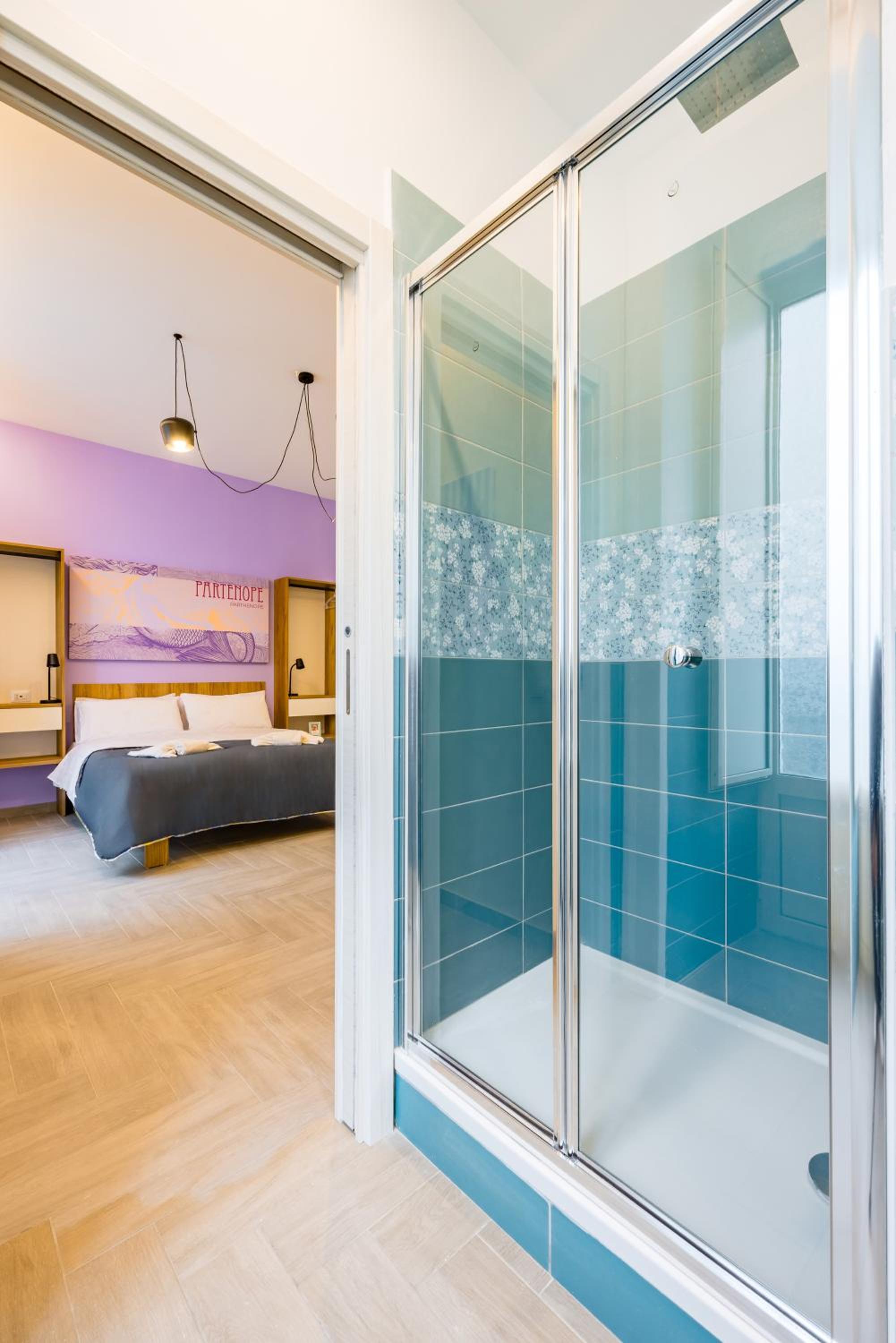 Solaris Suites