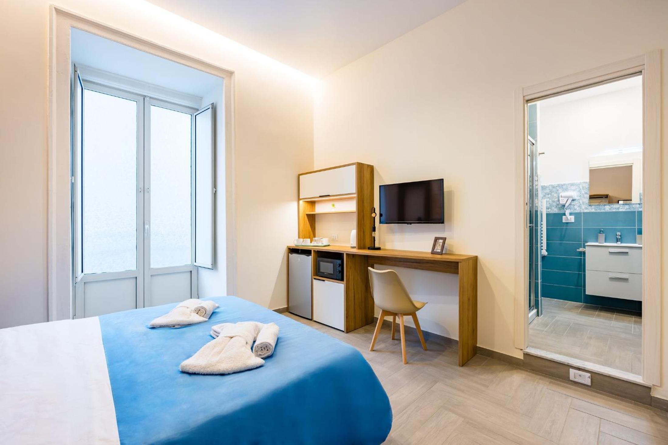 Solaris Suites