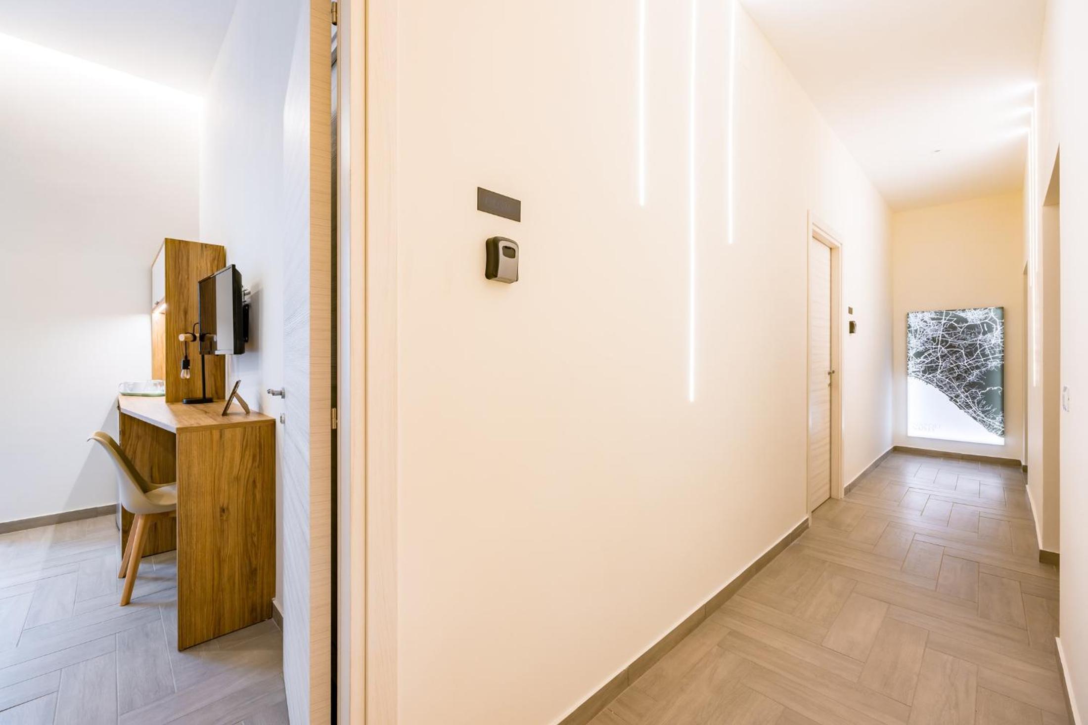 Solaris Suites