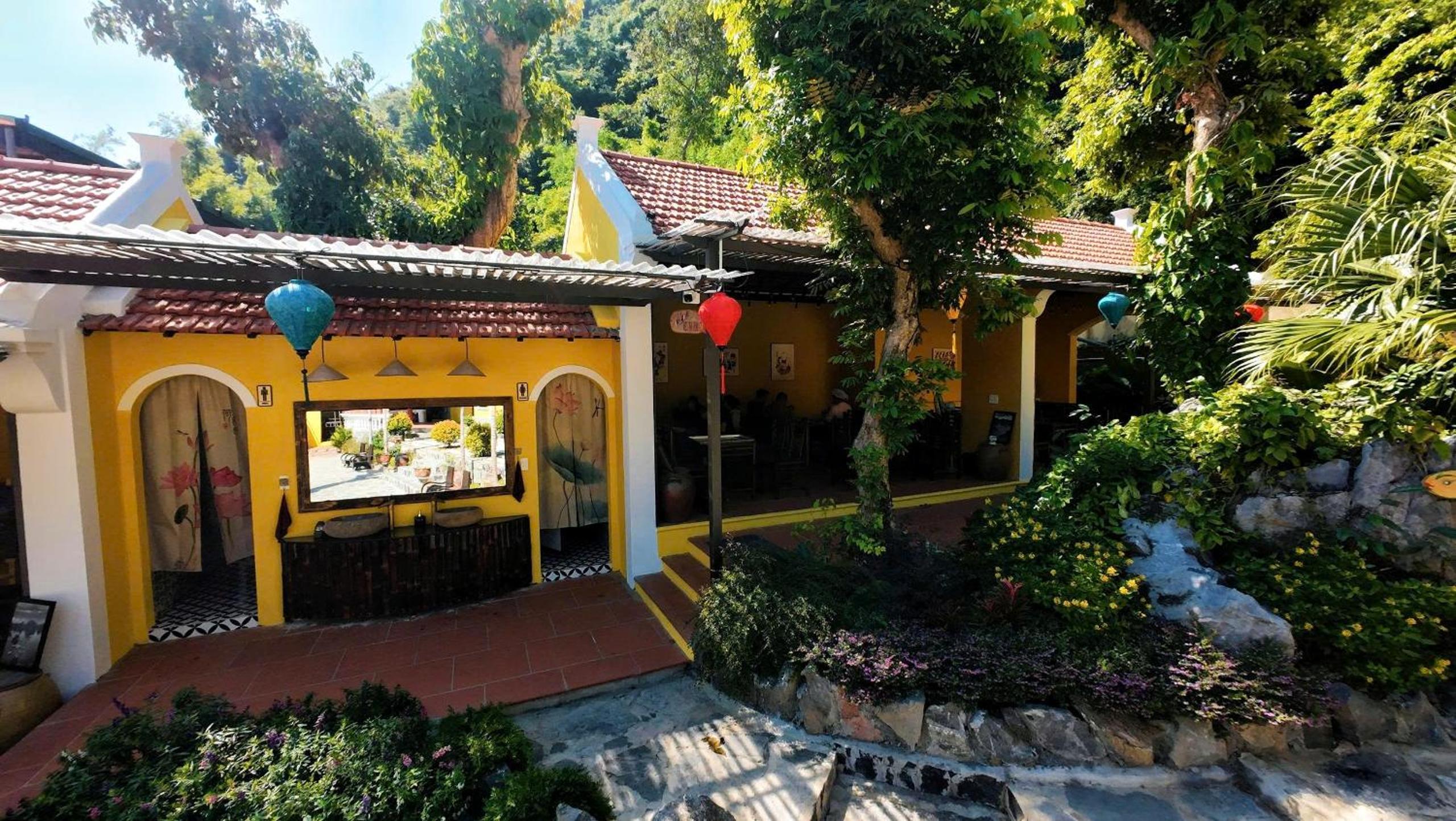 ANN GARDEN RETREAT by Secret Garden Cat Ba