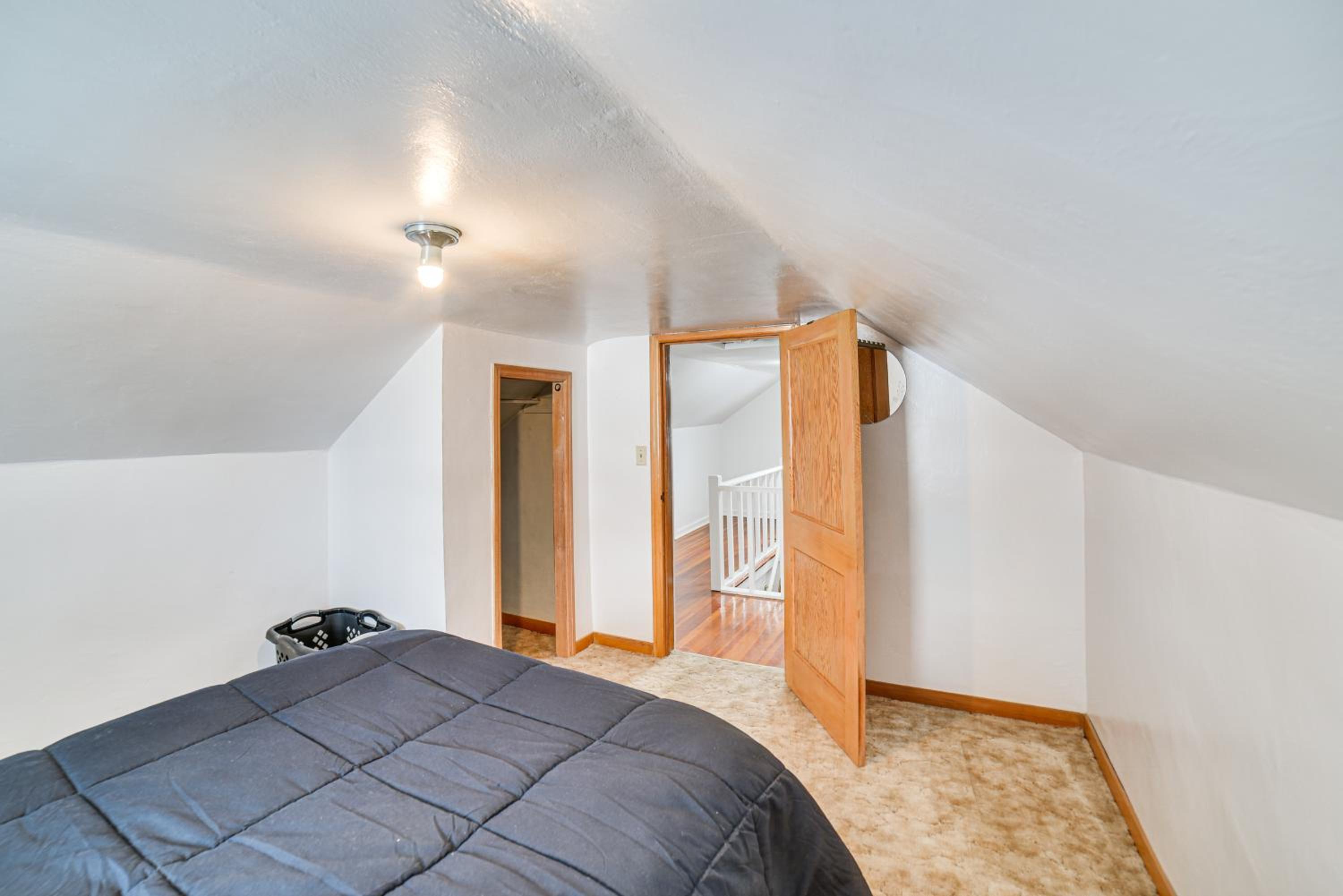 Spacious Retreat with Private Yard and Deck in Roscoe!