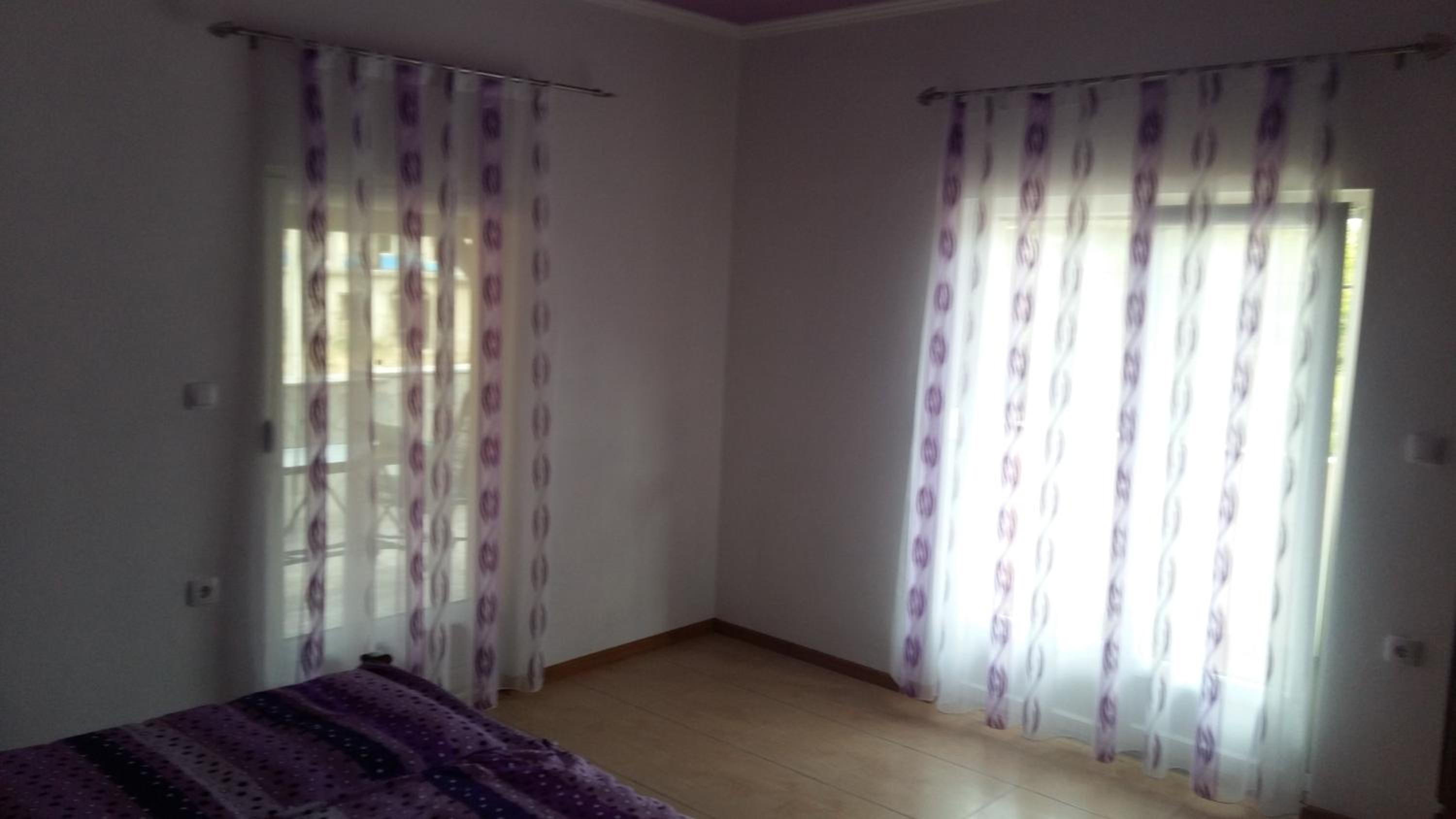 Apartments Ema