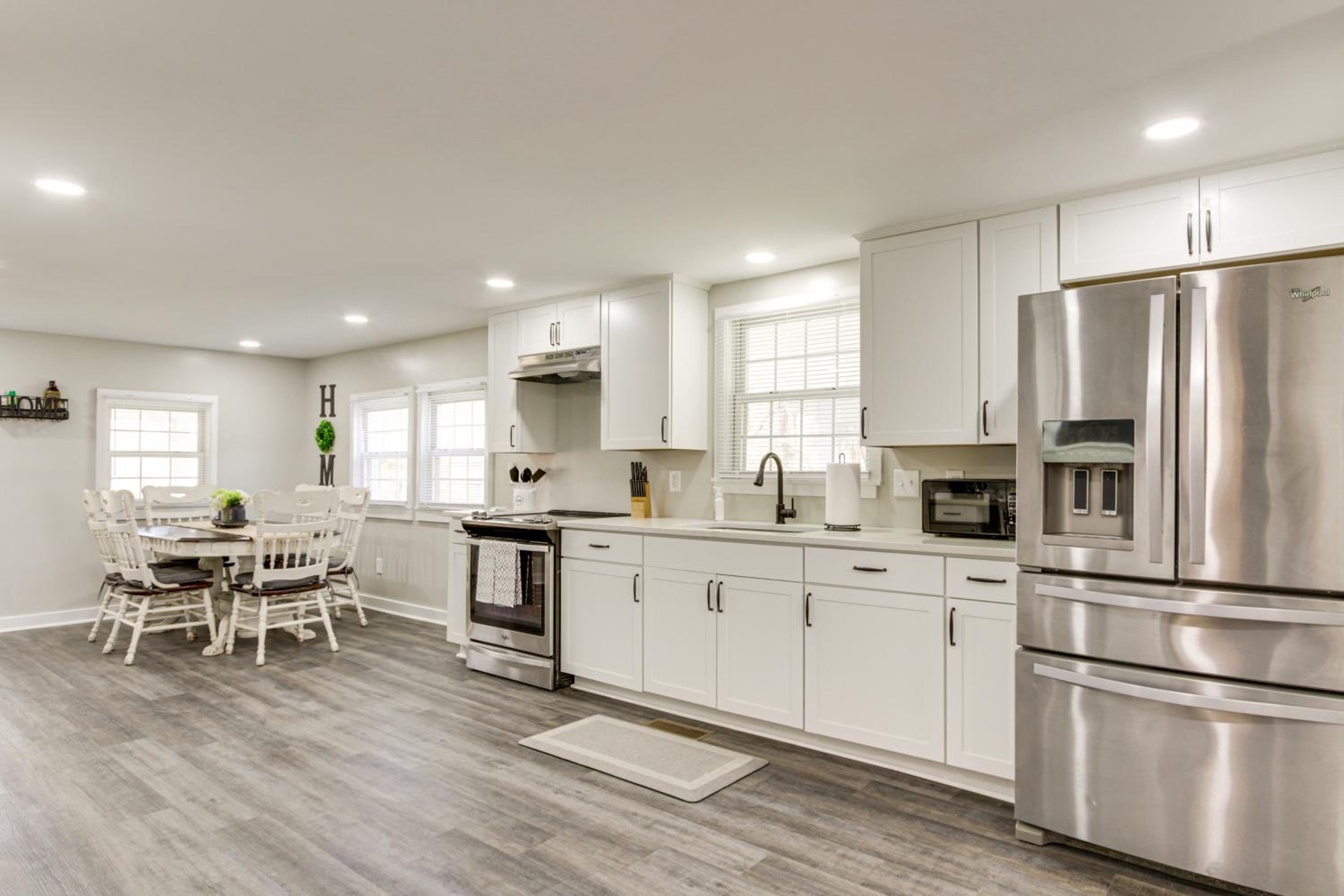 Secluded Getaway on 40 Acres in Lawrenceburg!
