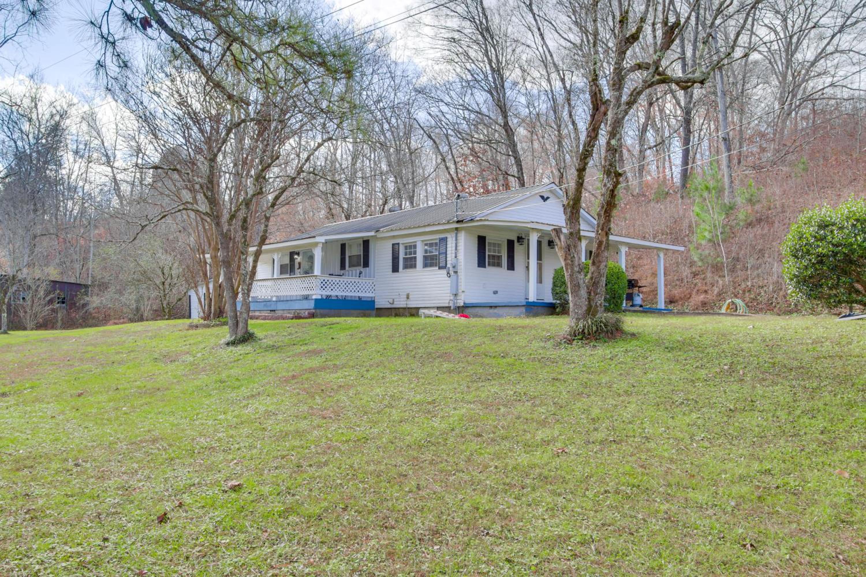 Secluded Getaway on 40 Acres in Lawrenceburg!