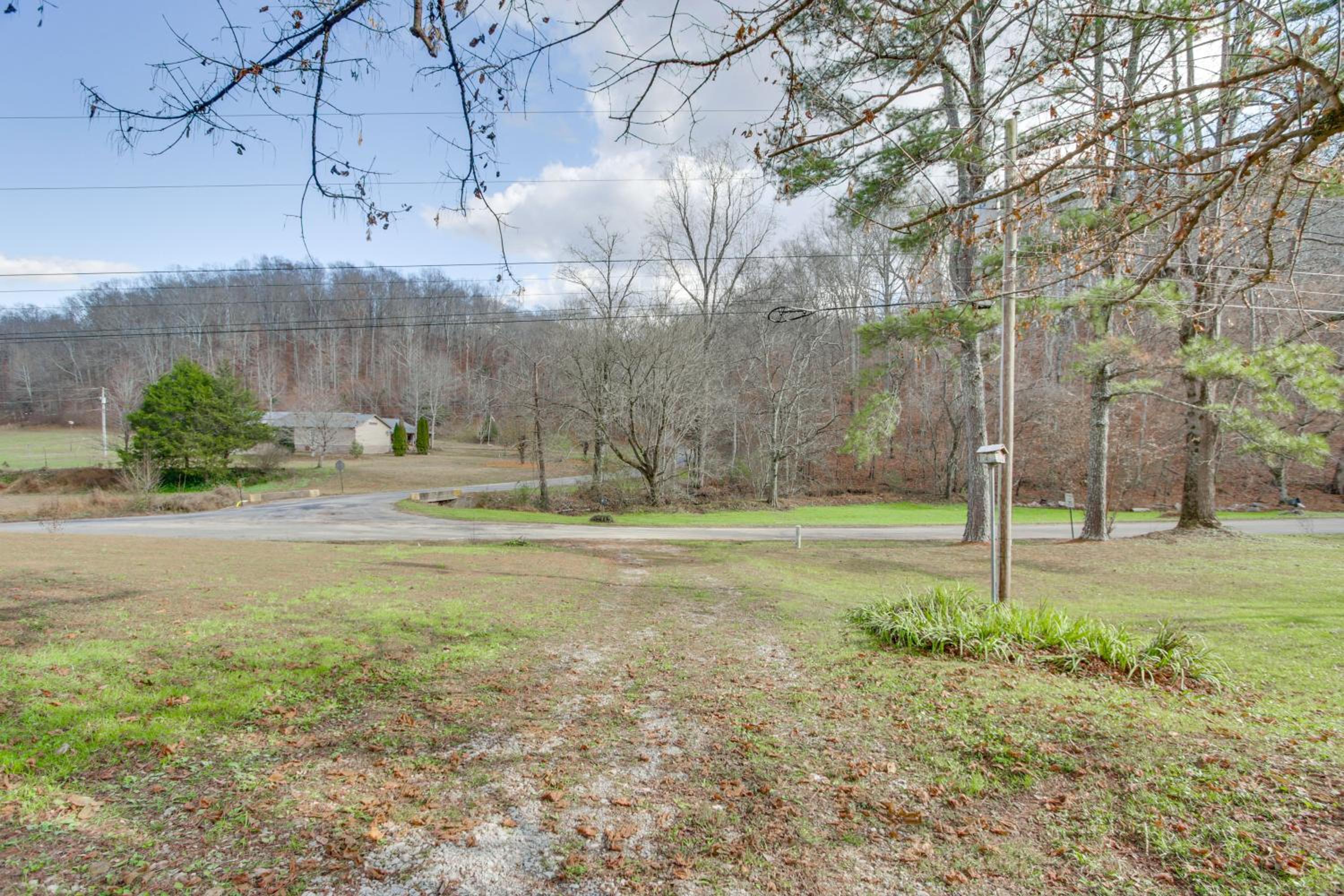 Secluded Getaway on 40 Acres in Lawrenceburg!